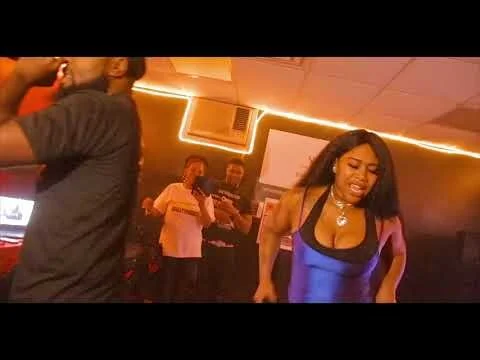 Trizzythemouth Vixenbosssoi @BNB Freestyle Fridays