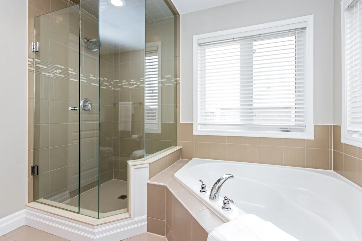3344 Moses Way - Ensuite Bathroom with Soaking Tub & Walk In Shower