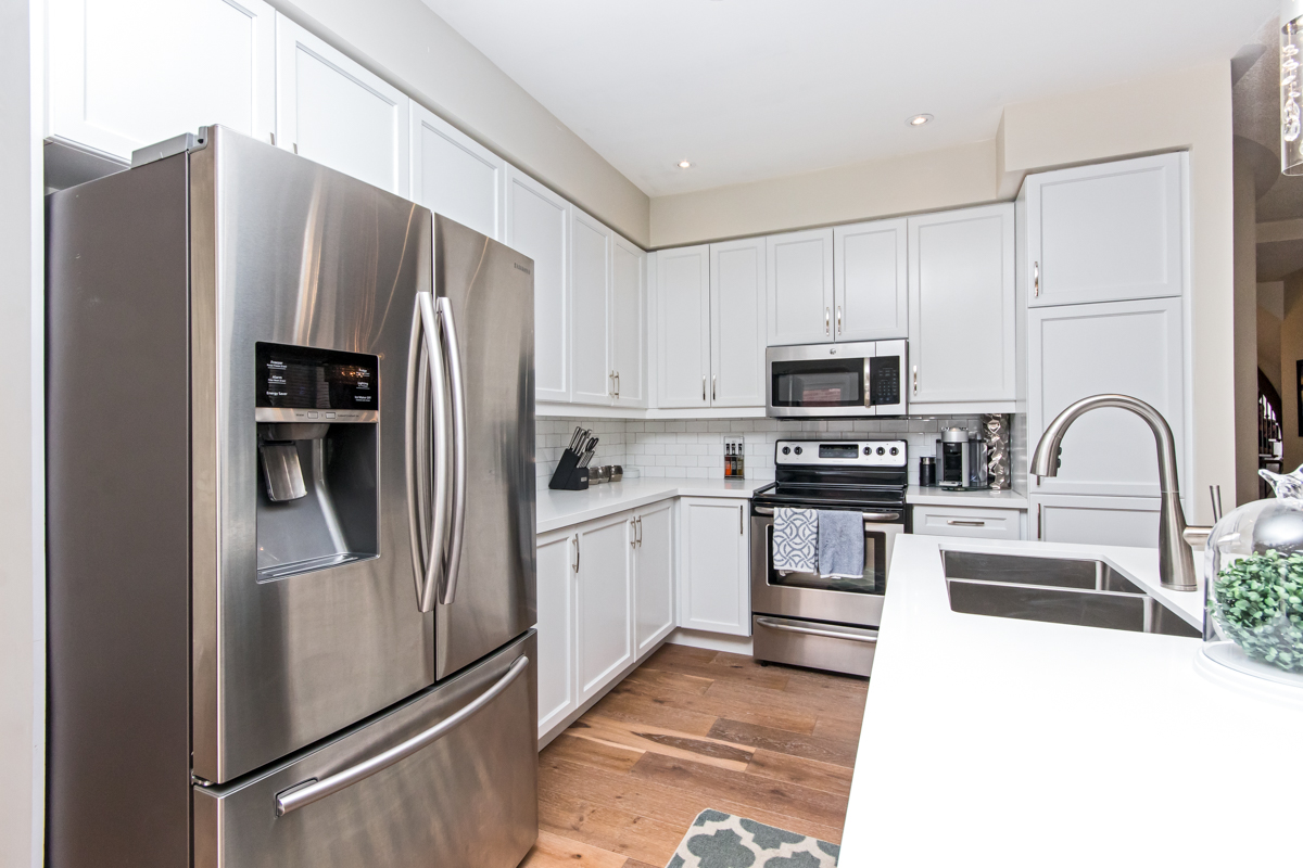 3346 Moses Way - Kitchen with larger fridge and lots of counter space
