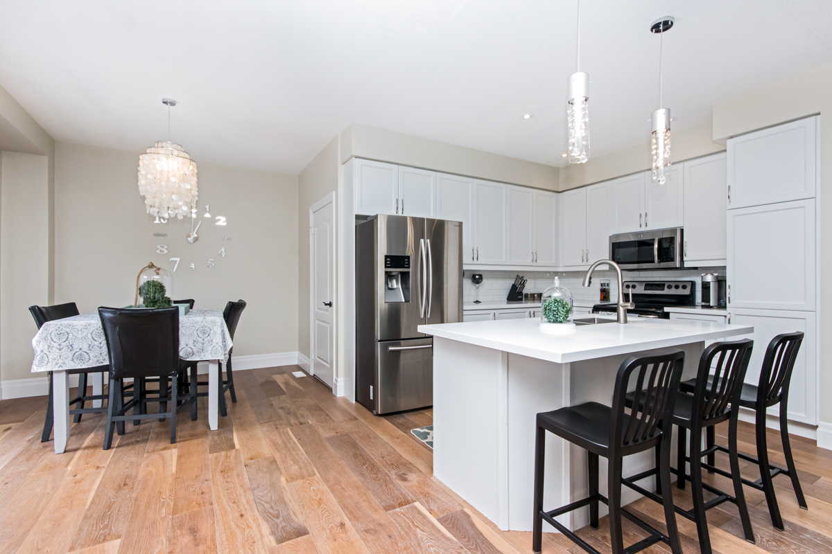 3346 Moses Way - View of kitchen and eating space