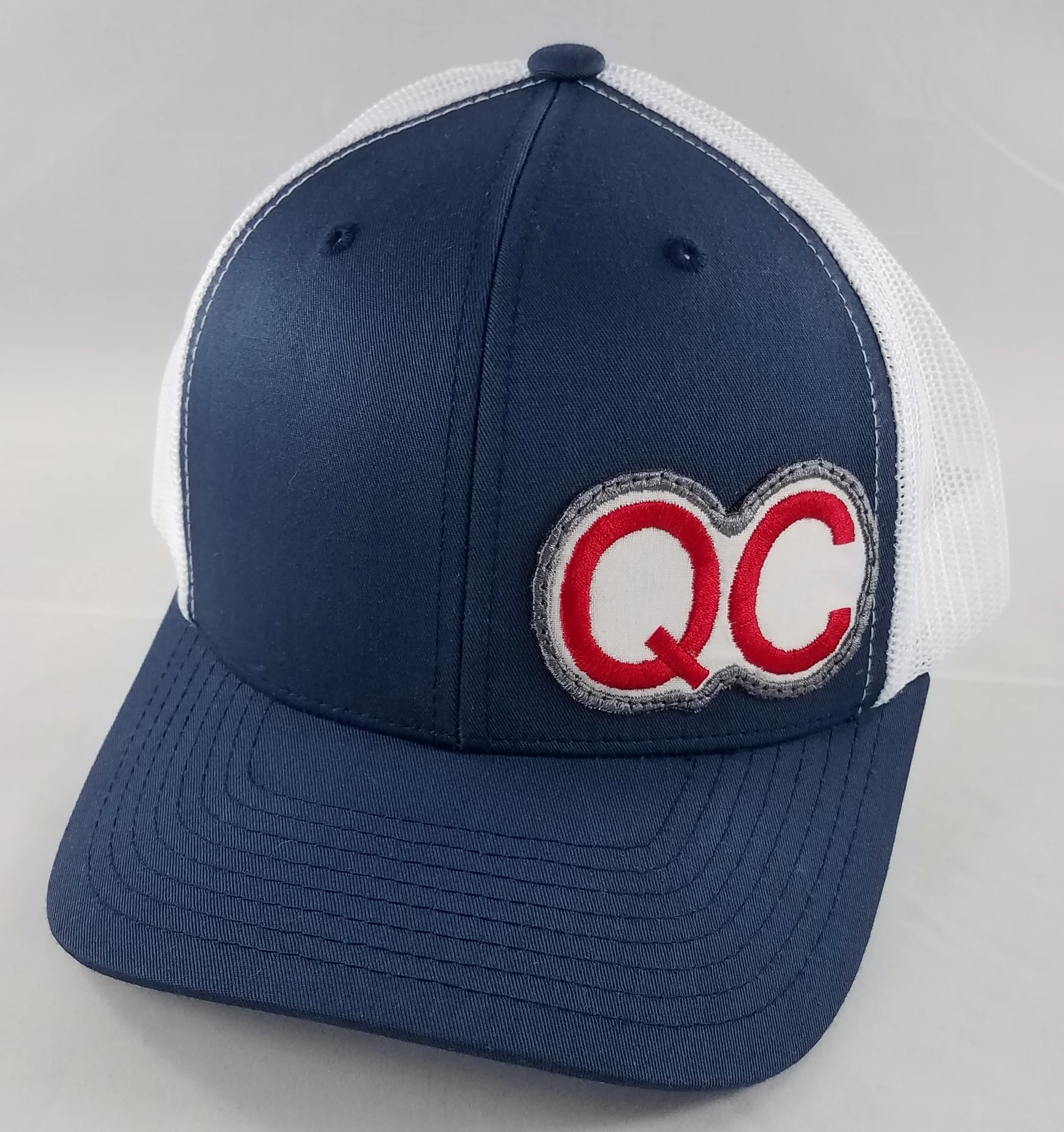 *QC* Retro Snapback Trucker- Navy/Red