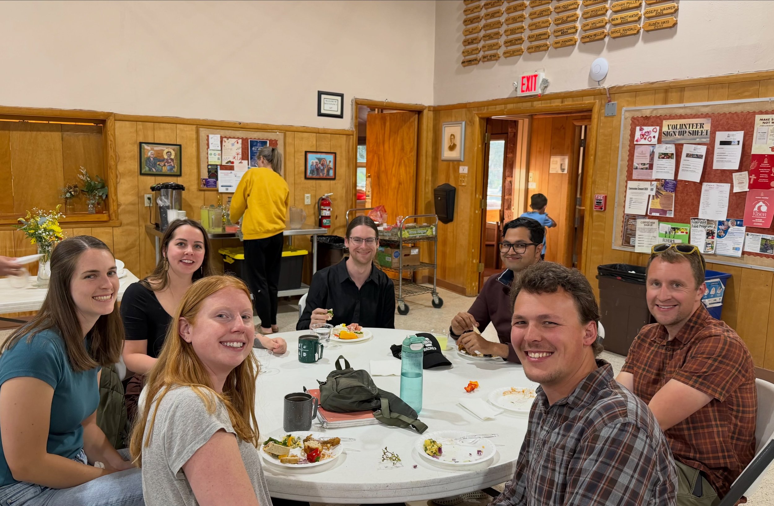 Join us for service tomorrow at 4:30 PM ✨ Stay after for a community potluck, bring something to share (or not, just bring yourself 🤍)

📍400 W Aspen Ave