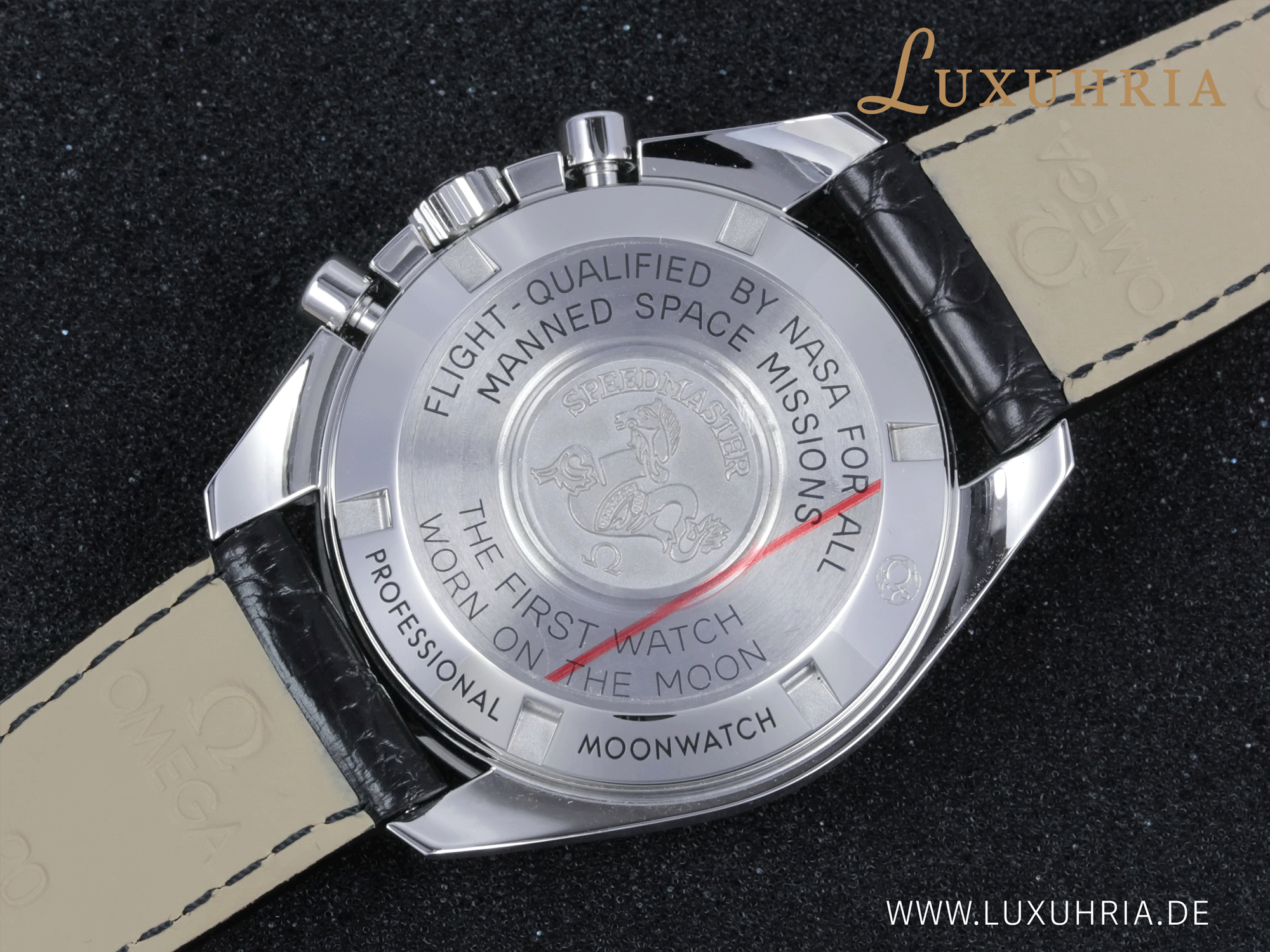 OMEGA-Speedmaster-Professional-5.gif