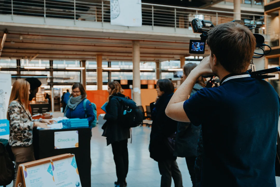 Mit bei der Sh|ft waren rund 65 Teilnehmende quer aus allen Bereichen: digitale Theologie, Social Business, Cyber Security, Co-Working, Public Media uvm.
