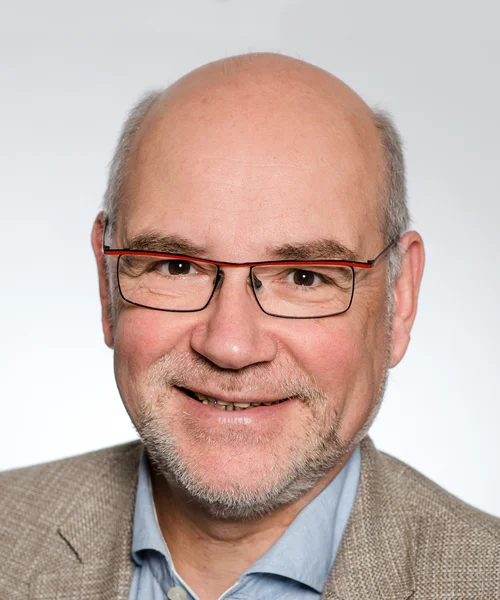 Der Kirchliche Dienst in der Arbeitswelt sucht das Gespräch mit Unternehmen, Gewerkschaften und Verbänden mit dem Ziel, dass Menschen in diesen Veränderungsprozessen gute Arbeit leisten können. Foto: Elena Bokelmann/HkD