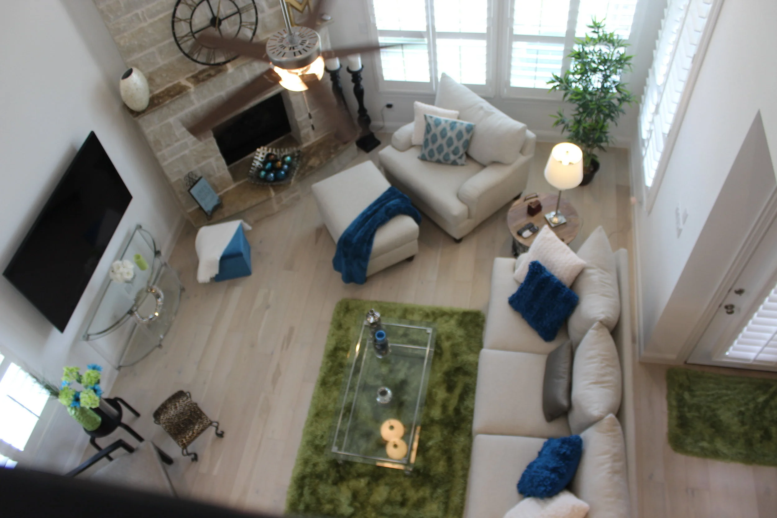 Living area.JPG