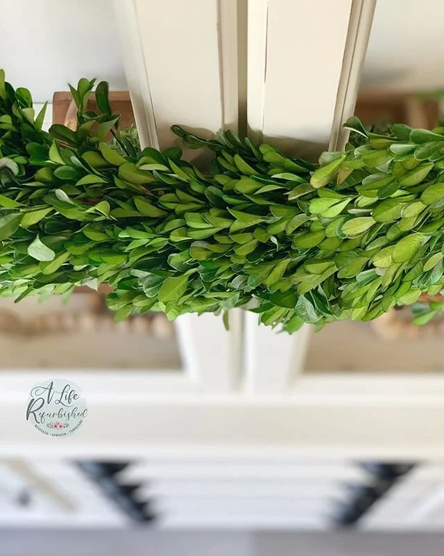 Sneak peek... &bull;
&bull;
&bull;
&bull;
&bull;
&bull;
#sneakpeek #aliferefurbished #refurbishedfurniture