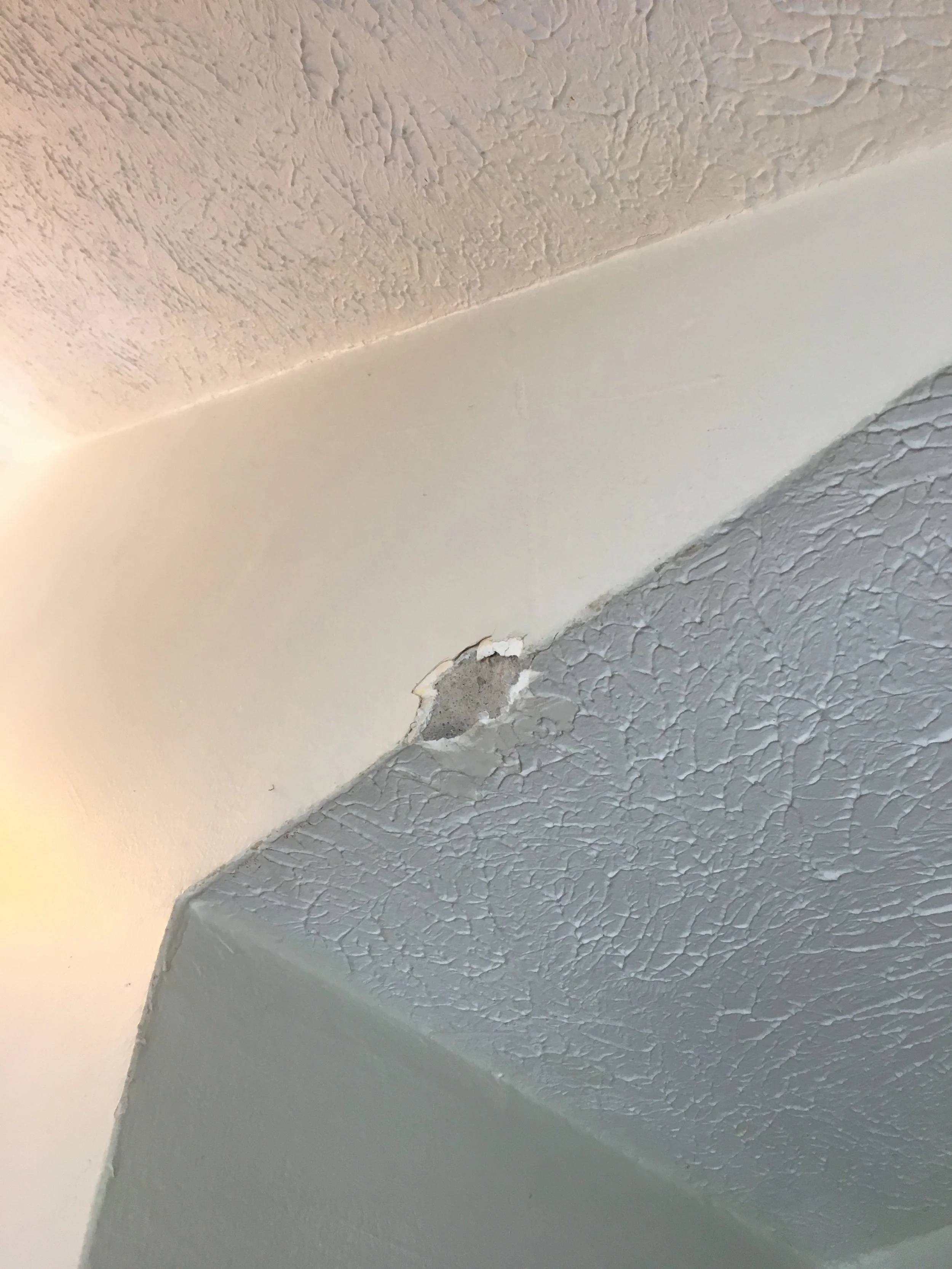 Repairing Minor Wall Damage 