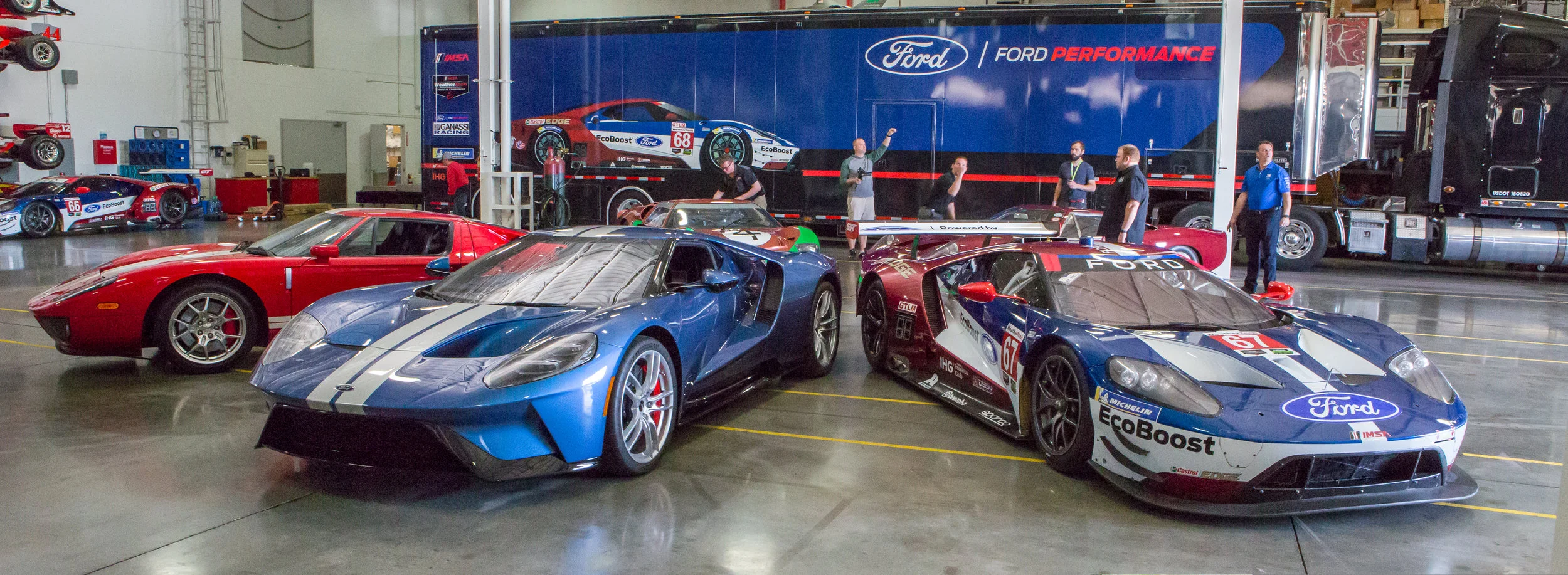 Ford GT-40.jpg