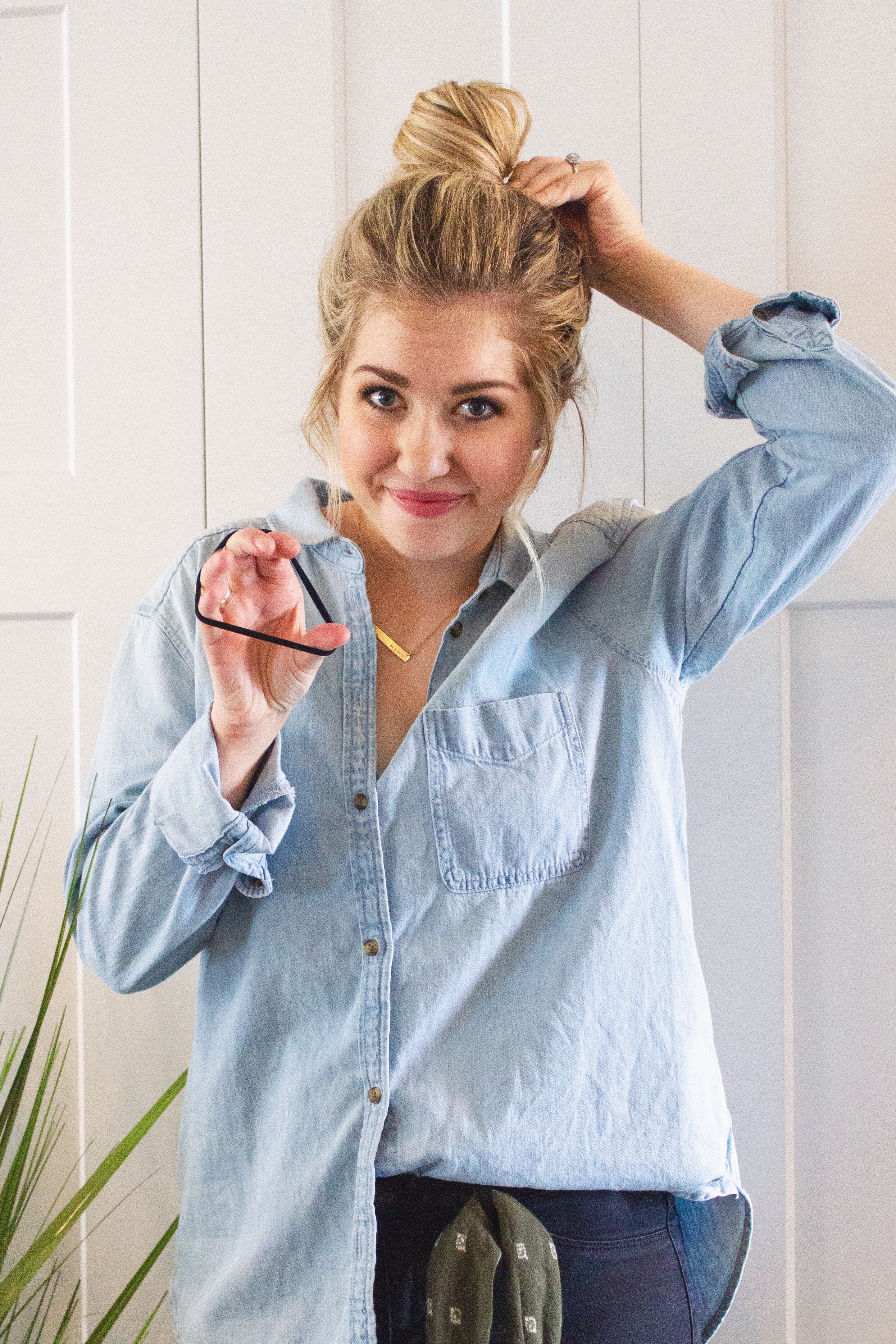 topknot-bandana-scarf-tutorial-03.jpg