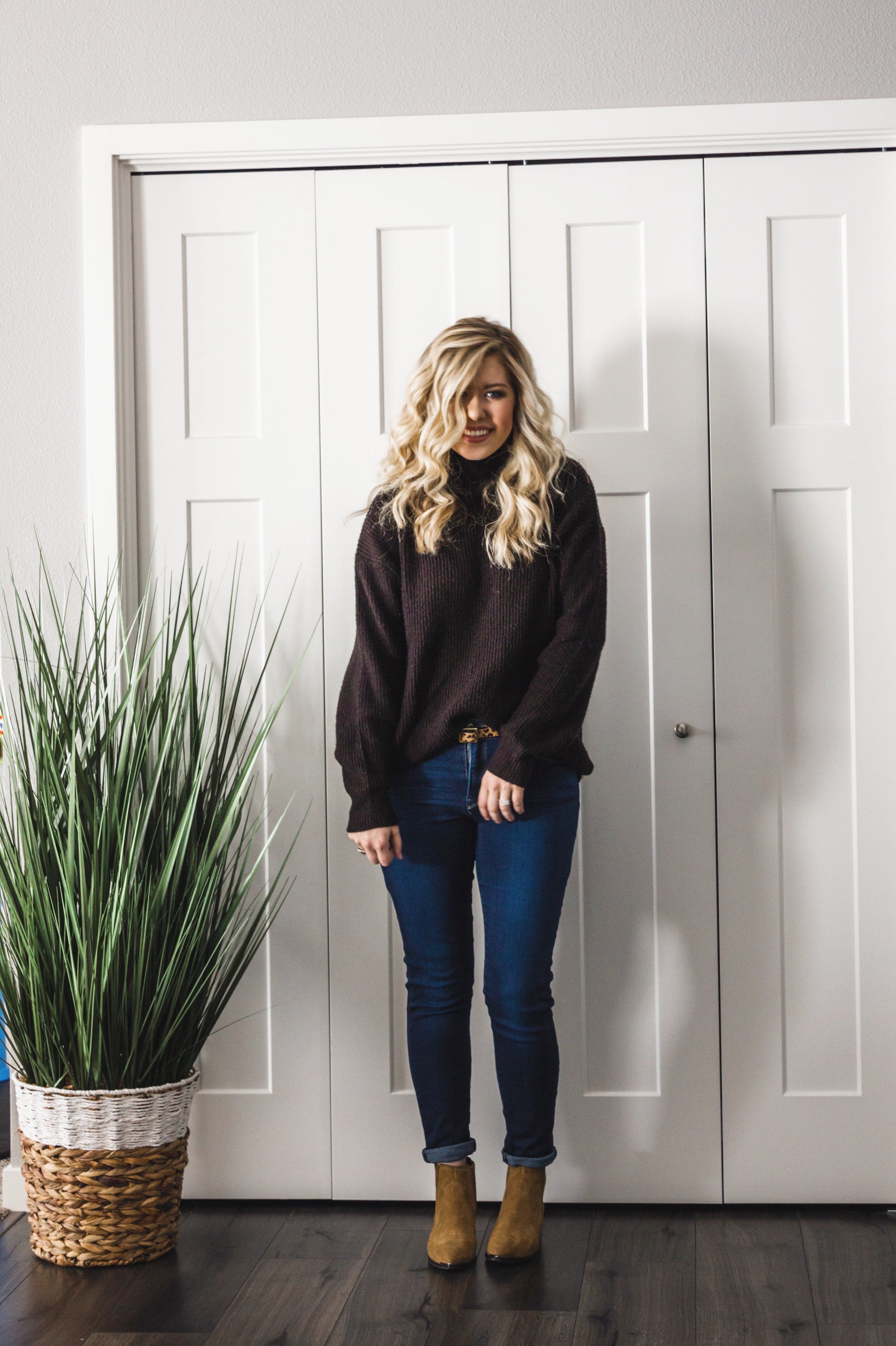 2 Ways to Style a Black Sweater & Jeans Outfit — Adrianna Bohrer