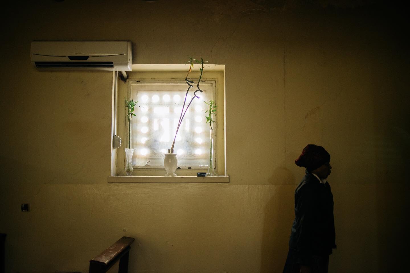 Lynda, a Nigerian woman, at the St. Francis church. Tripoli, Libya. Photo by @nada_harib