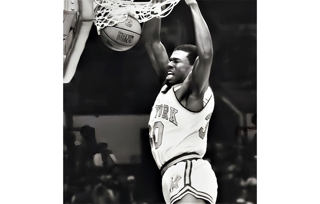   Spencer Burnett . Slamming Bernard King #30. NY Knicks, 1984 