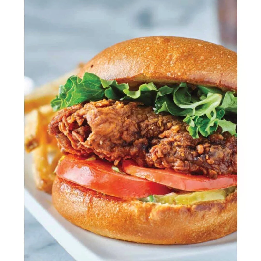 I&rsquo;ve been trying to write a caption, but the only thing that keeps coming to mind is &ldquo;Chicken, get yo chicken herrrreee&rdquo; 😂 I&rsquo;ve been watching wayyy too much Moesha! 

📸: Spicy Chicken Sandwich 

Sharing this recipe and a bun