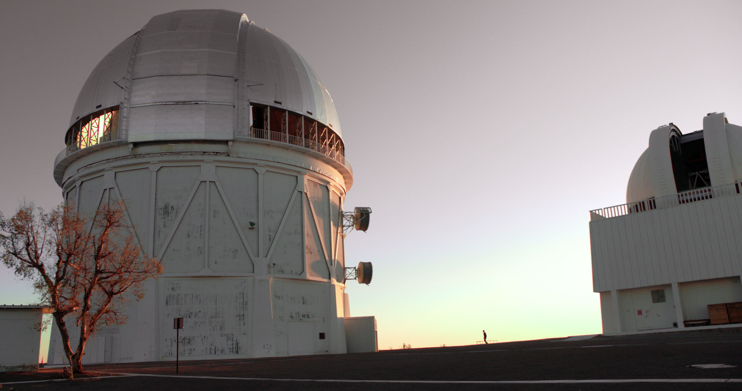 Tololo4m01.png