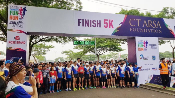 20171107-ct-arsa-foundation-charity-fun-run-2017_20171107_102102.jpg