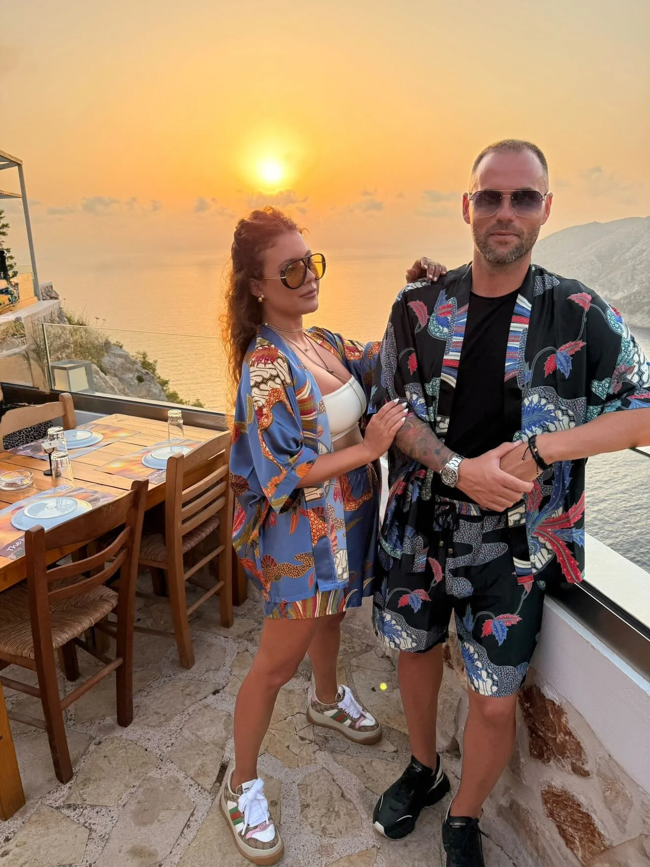 Island sunsets, matching kimonos, and endless summer vibes ✨ Gabi &amp; Michael glowing together in Simba and Akari sets at Zakynthos 🏝️ ☀️

.
.
.
.
.
.
#originofhearts #kimono #mensoutfit #bluekimono #kimonocardigan #giftforhim #festivalwear #giftf