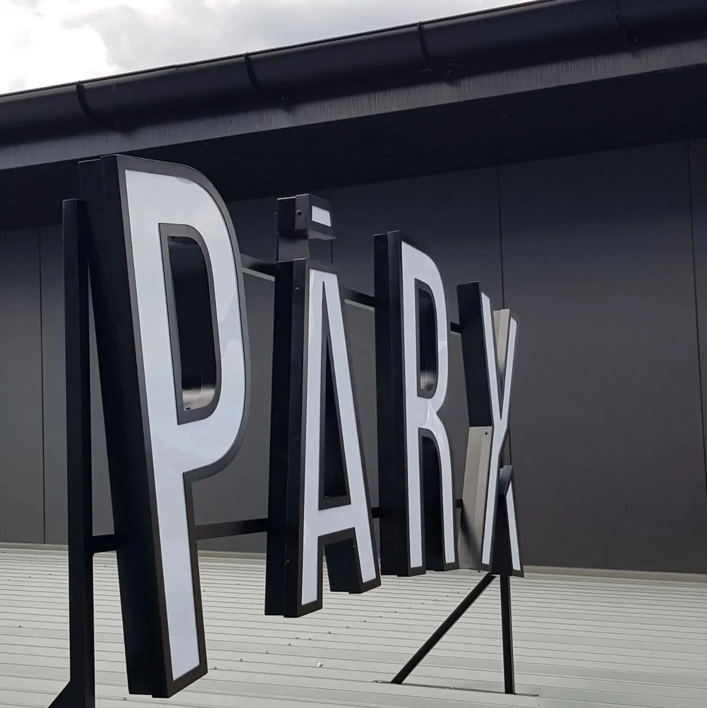 Custom illuminated 3D letters for the guys at @parxcoffeehouse