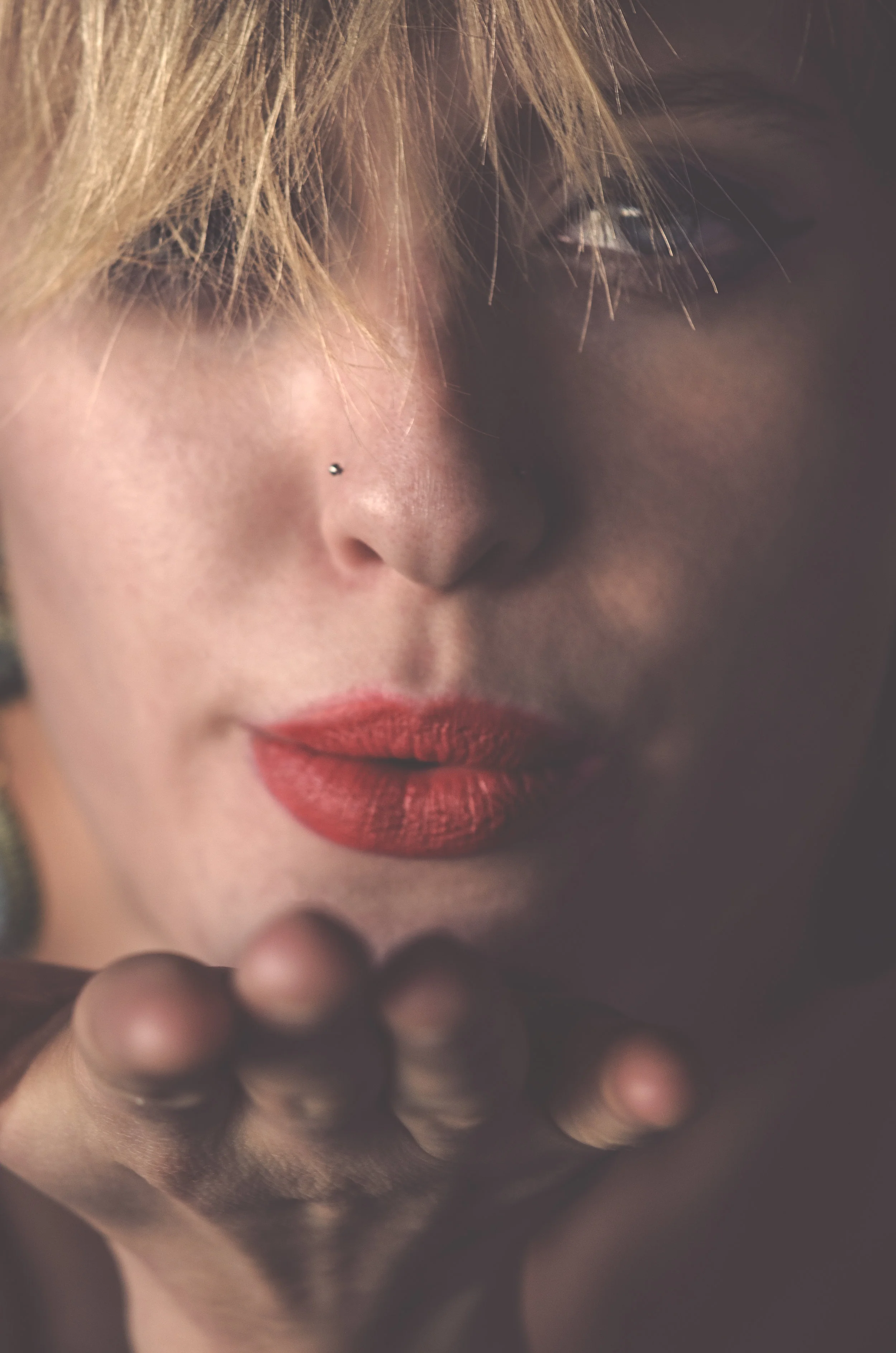 AlexGradisherPortraitPhotographerDenverColorado-(chelsea).jpg
