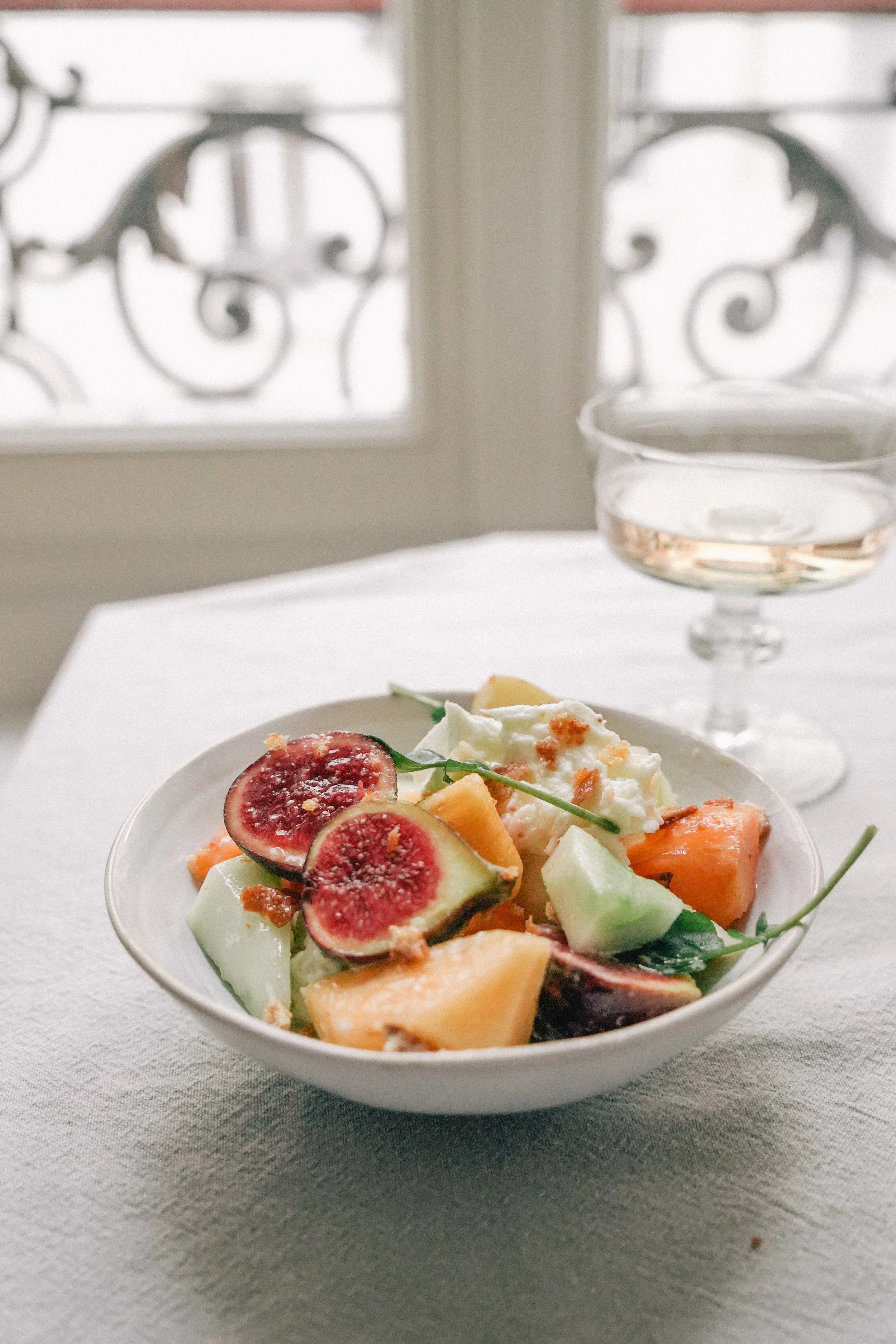 christinehan-dearsaturdays-persimmonfigburrata-7.jpg