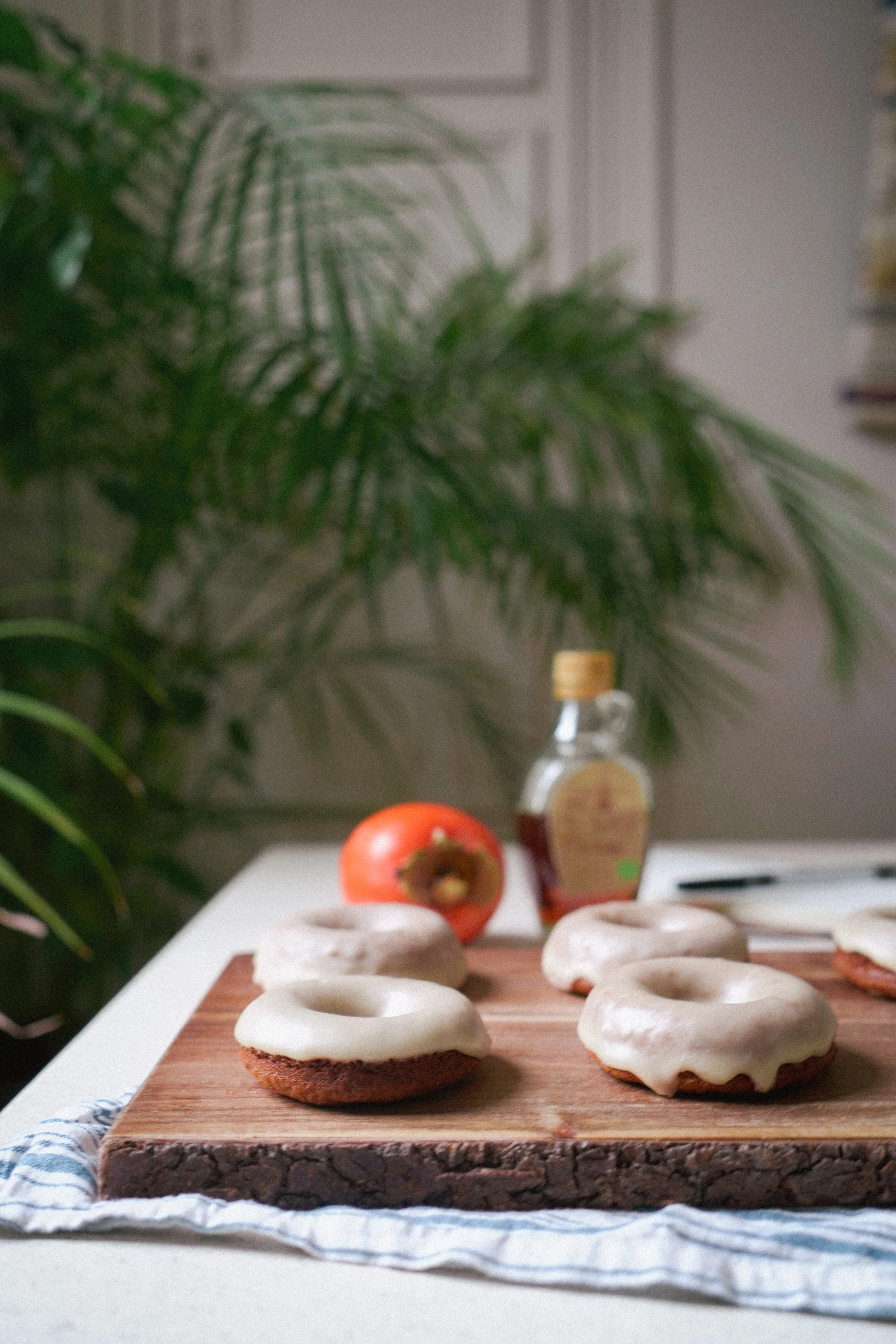 christinehan-dearsaturdays-persimmonmapledonuts-8.jpg