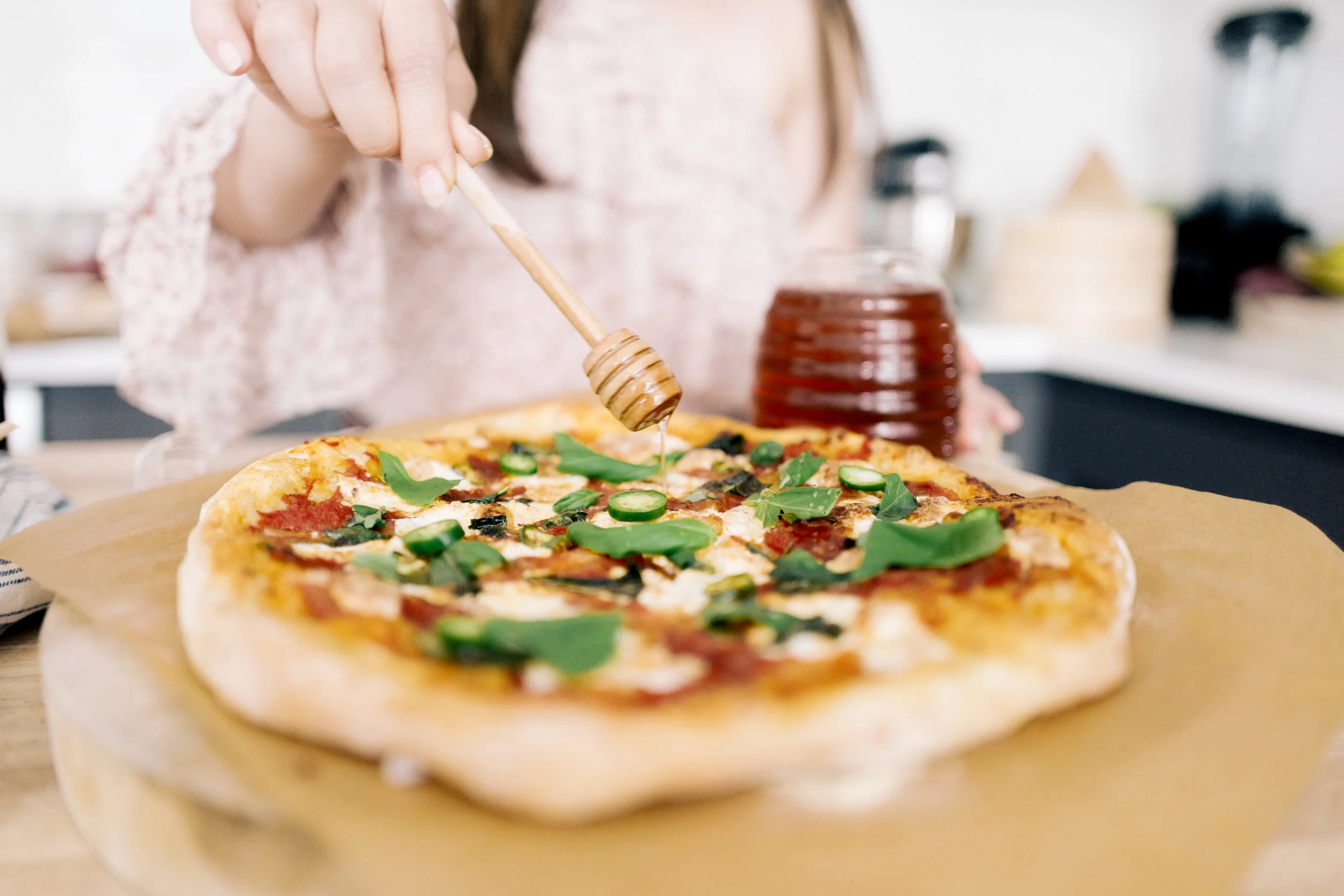 christinehan-dearsaturdays-beestingpizza-12.jpg