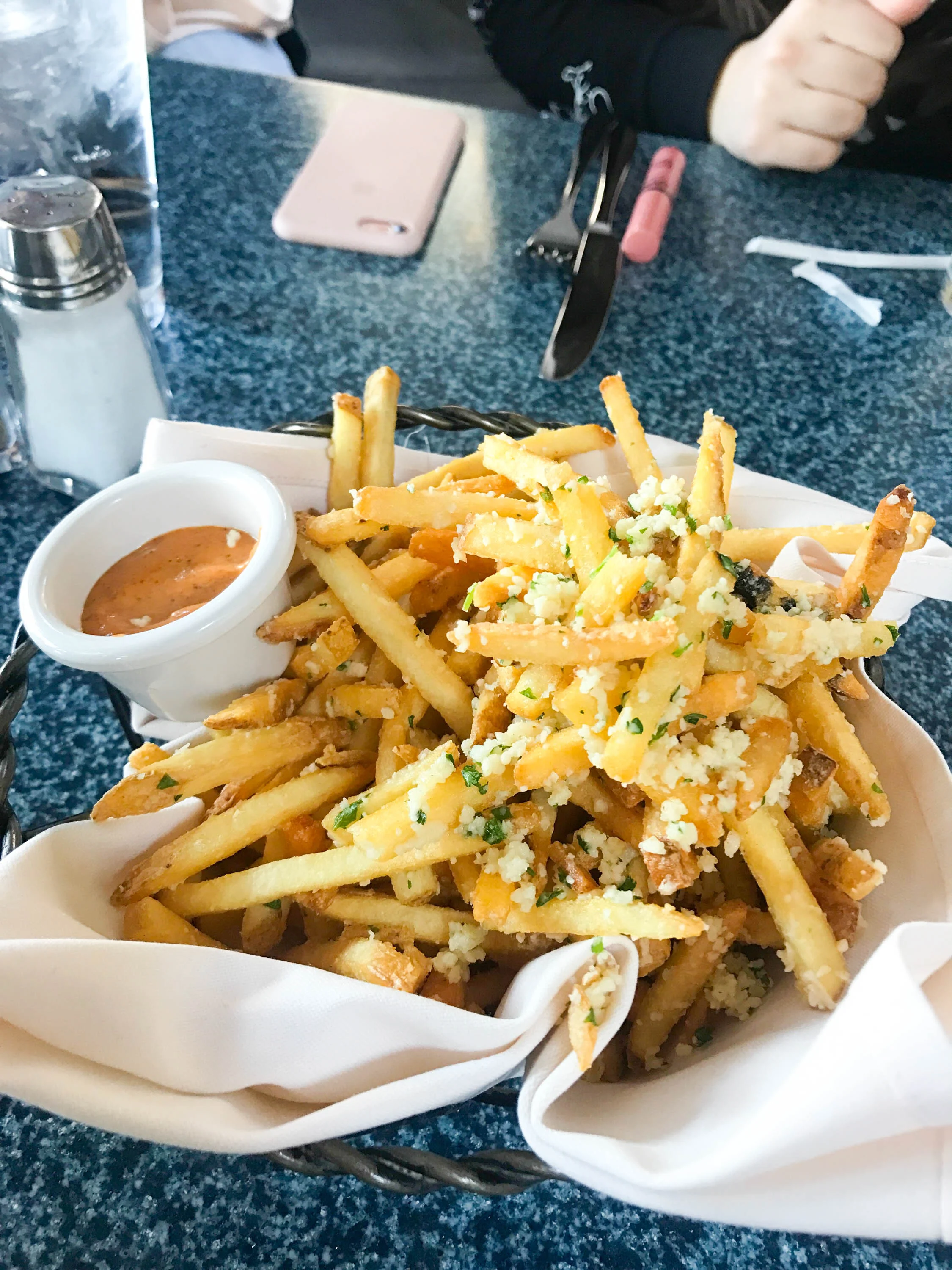 cafe orleans - pomme frites