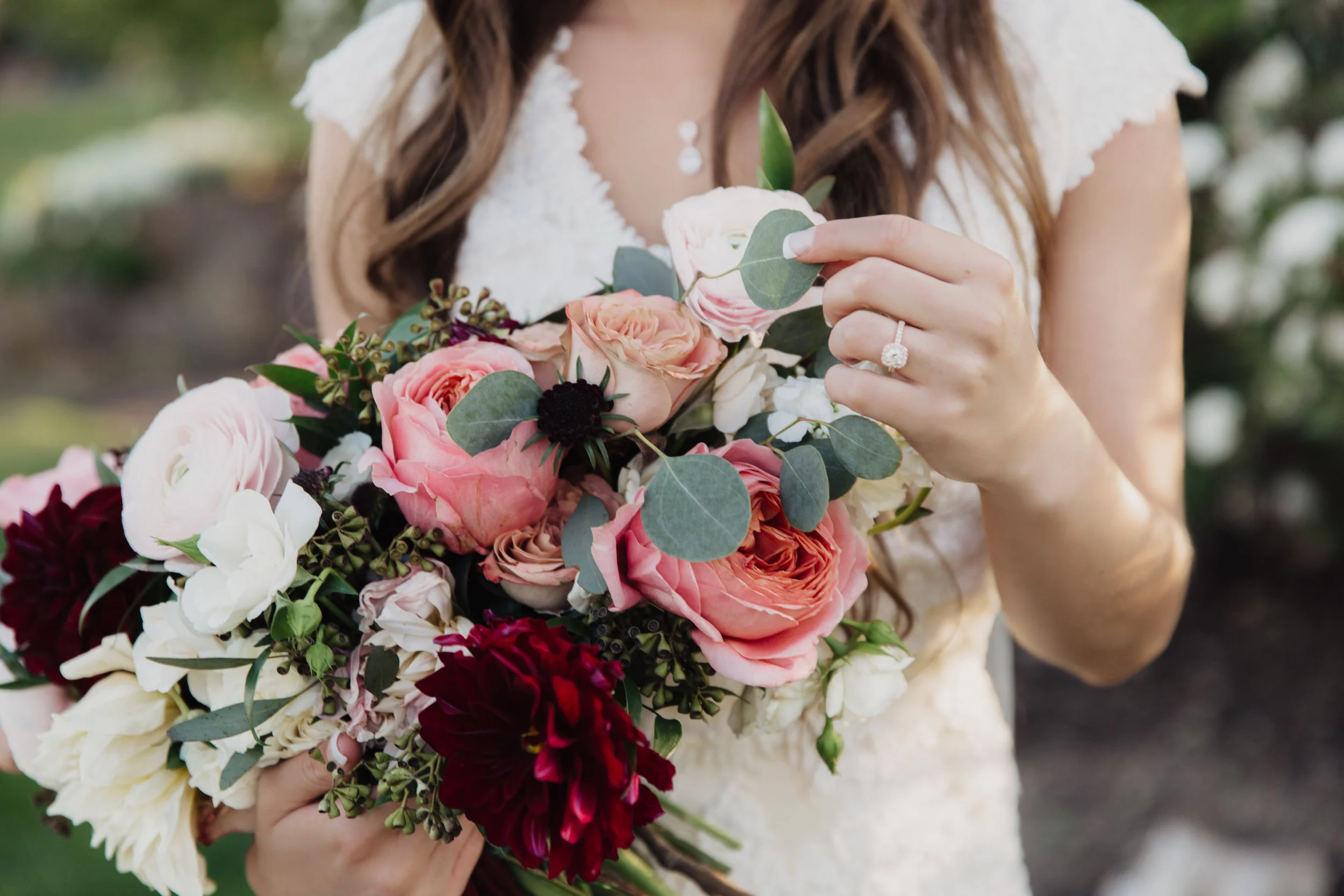 How to Pick the Perfect Florist