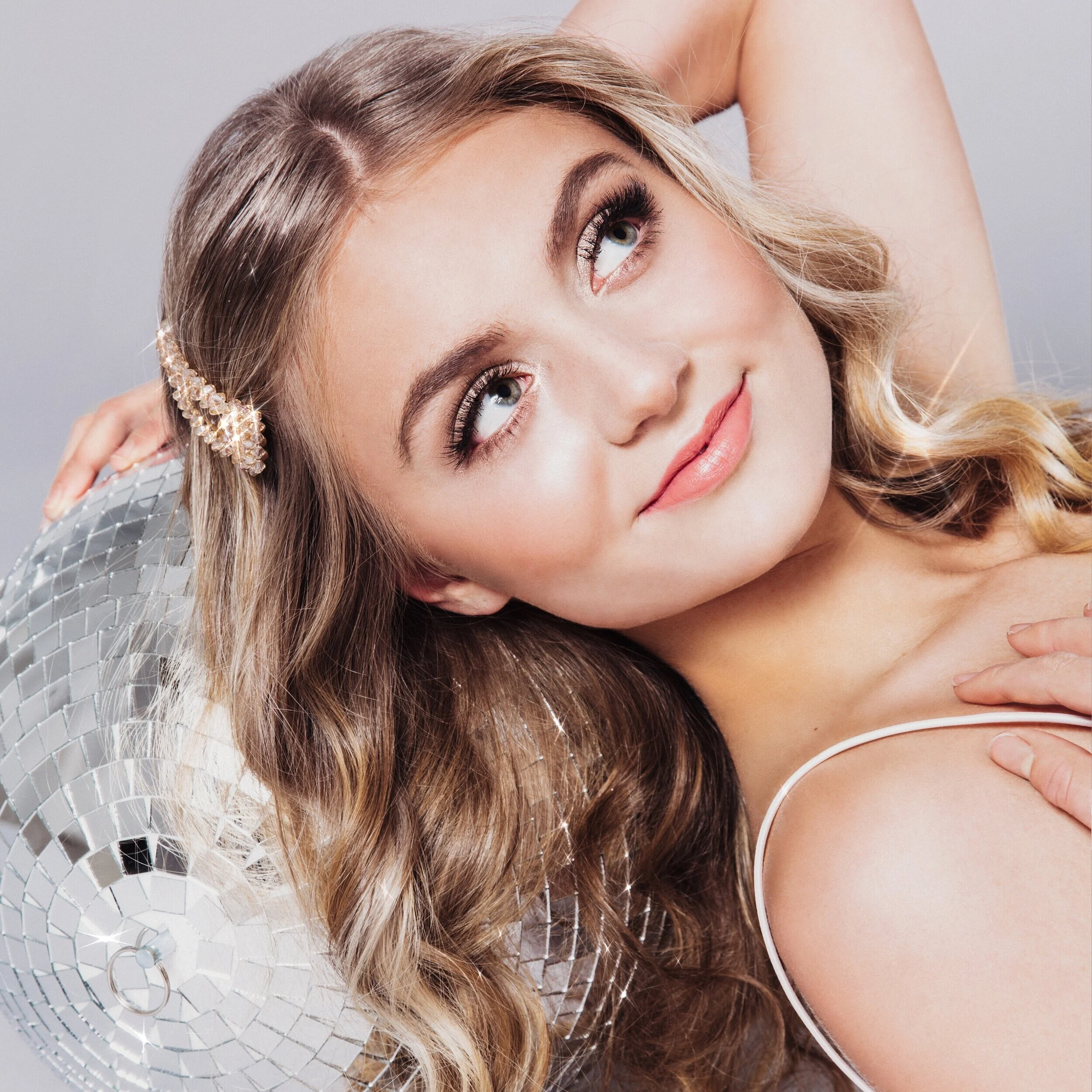 glitter+brynn+3.jpg