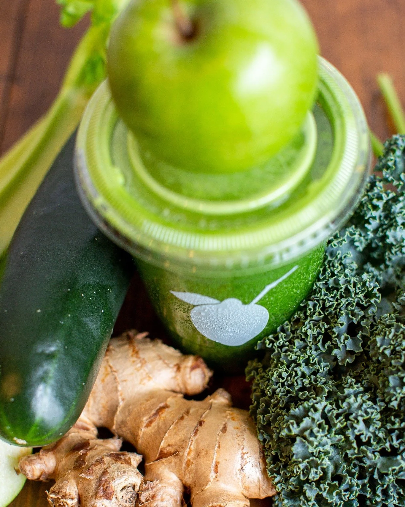 Green done right - meet The Method green juice 💚
Green apple, celery, cucumber, lime, spinach, kale, and ginger - simple, powerful, and refreshingly clean.

#whatsinyourcup #rethinkyourdrink #freshjuice #nuyujuicebar #yakimawa