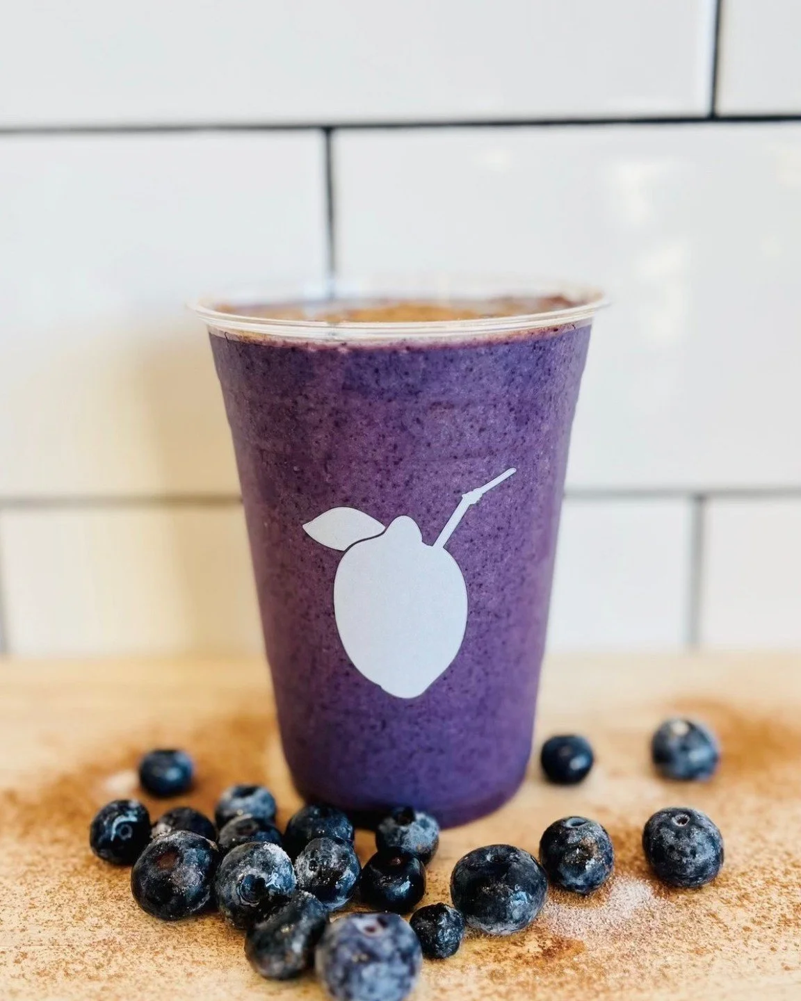 "Okay&hellip; what&rsquo;s your secret? You&rsquo;re glowing.&rdquo; ✨👀

That&rsquo;s what your friends will be saying when this smoothie becomes part of your weekly routine this February.

February is your last chance to sip on the Glow Smooth