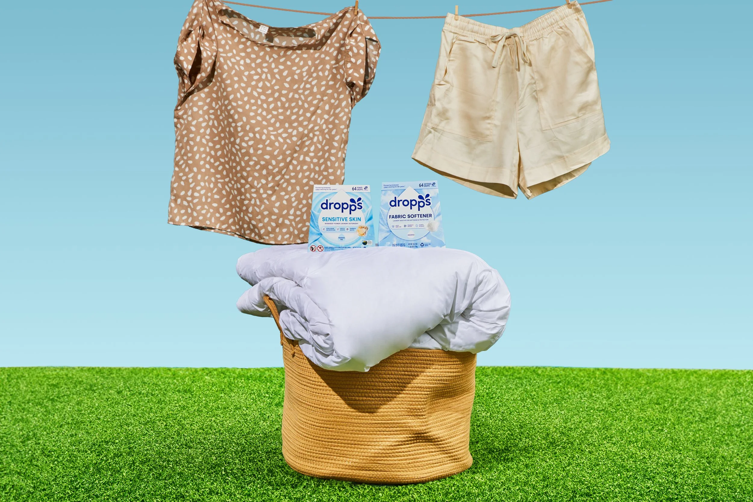 Odor+Stain_FabricSoftener_unscented_grass_clothesline_basket.jpg