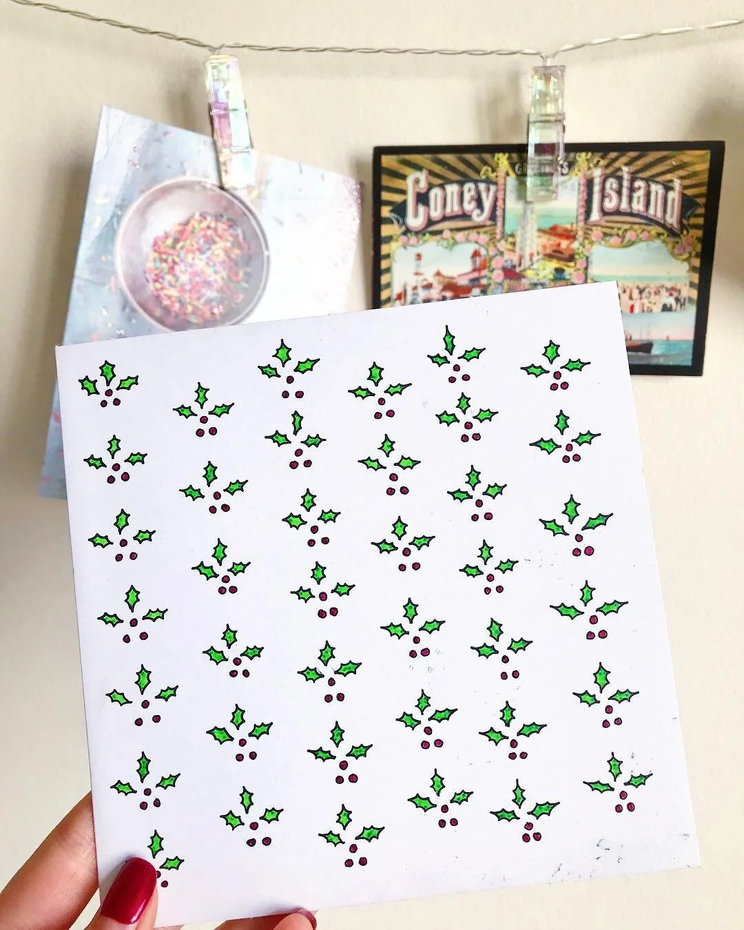 Wishing for a holly jolly Christmas 🎄
&bull;
#xmas #creator #christmas #christmascard #xmascard #greetingcard #sharpie #sharpieart #pattern #patterndesign #holidays #holidayseason #crafts #crafting #art