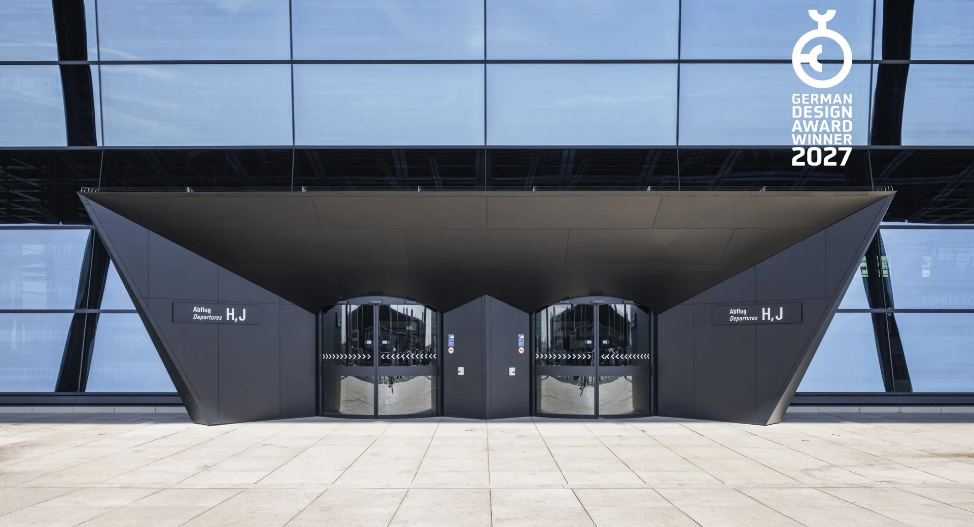 Mäckler Architekten / CHM Airport, Terminal 3 Flughafen Frankfurt