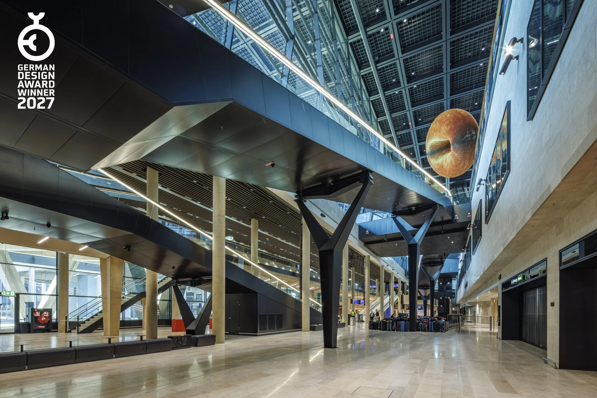 Mäckler Architekten / CHM Airport, Terminal 3 Flughafen Frankfurt