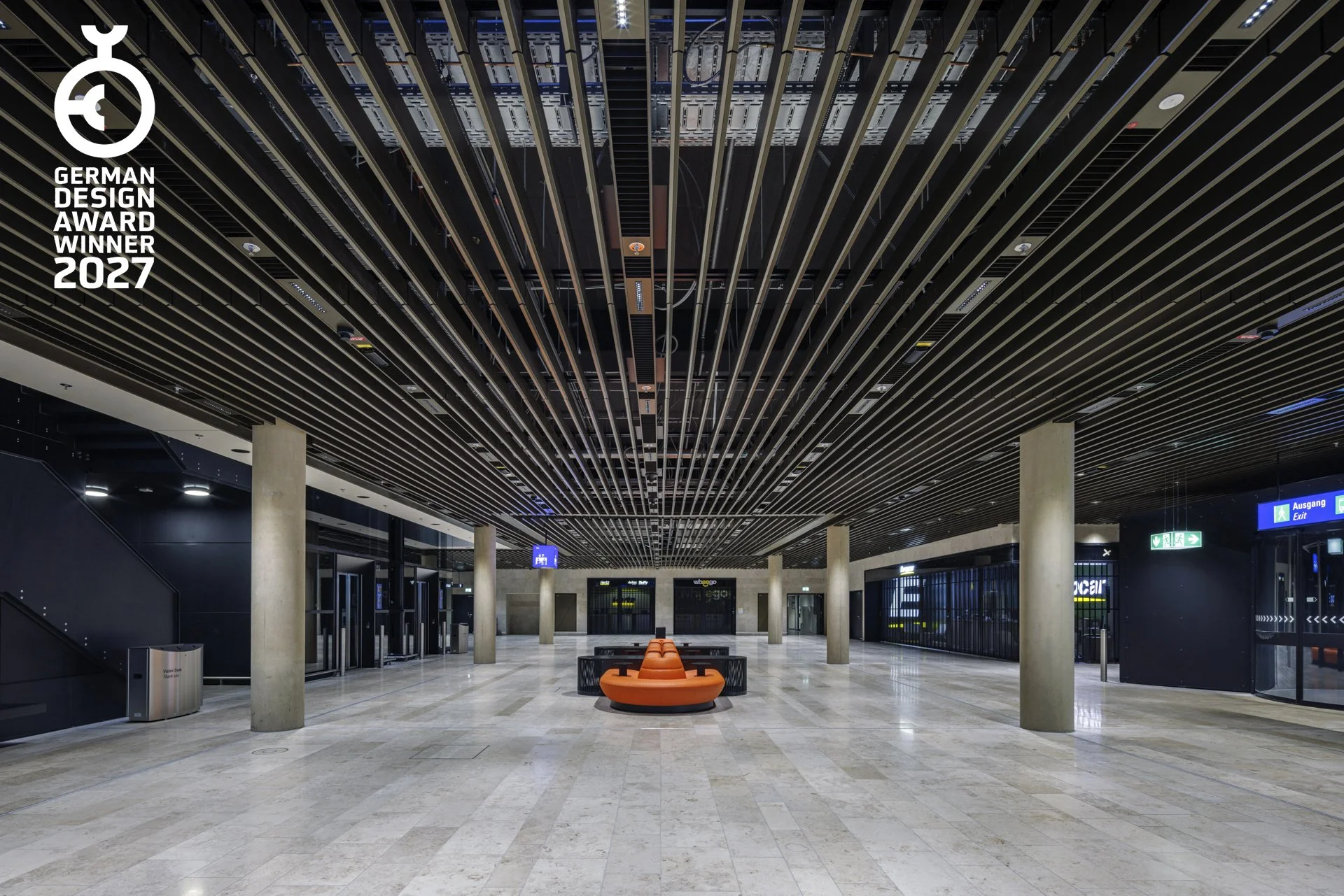 Mäckler Architekten / CHM Airport, Terminal 3 Flughafen Frankfurt