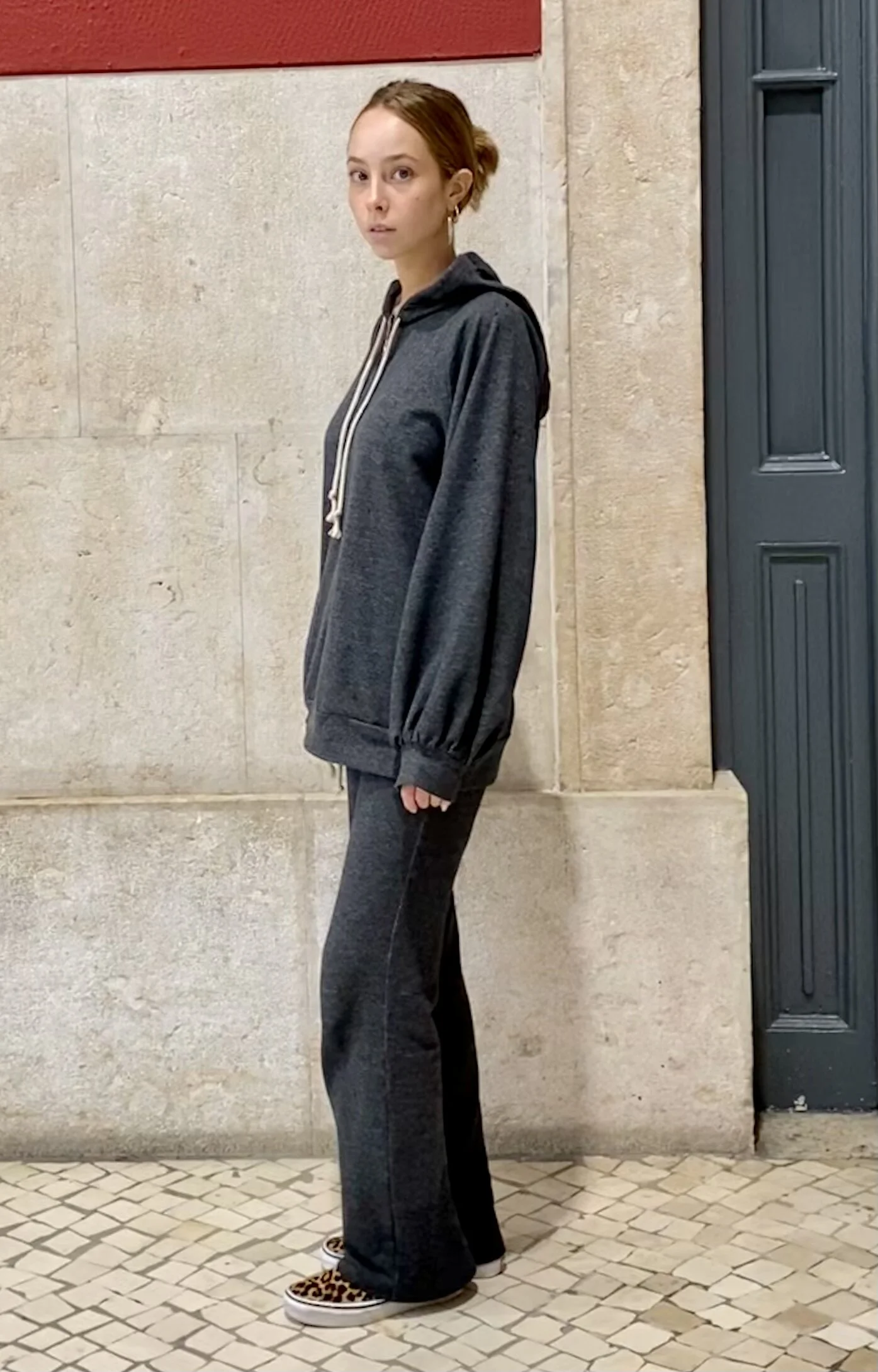 D50CF288-E586-473C-8859-2D1BAF310D0A