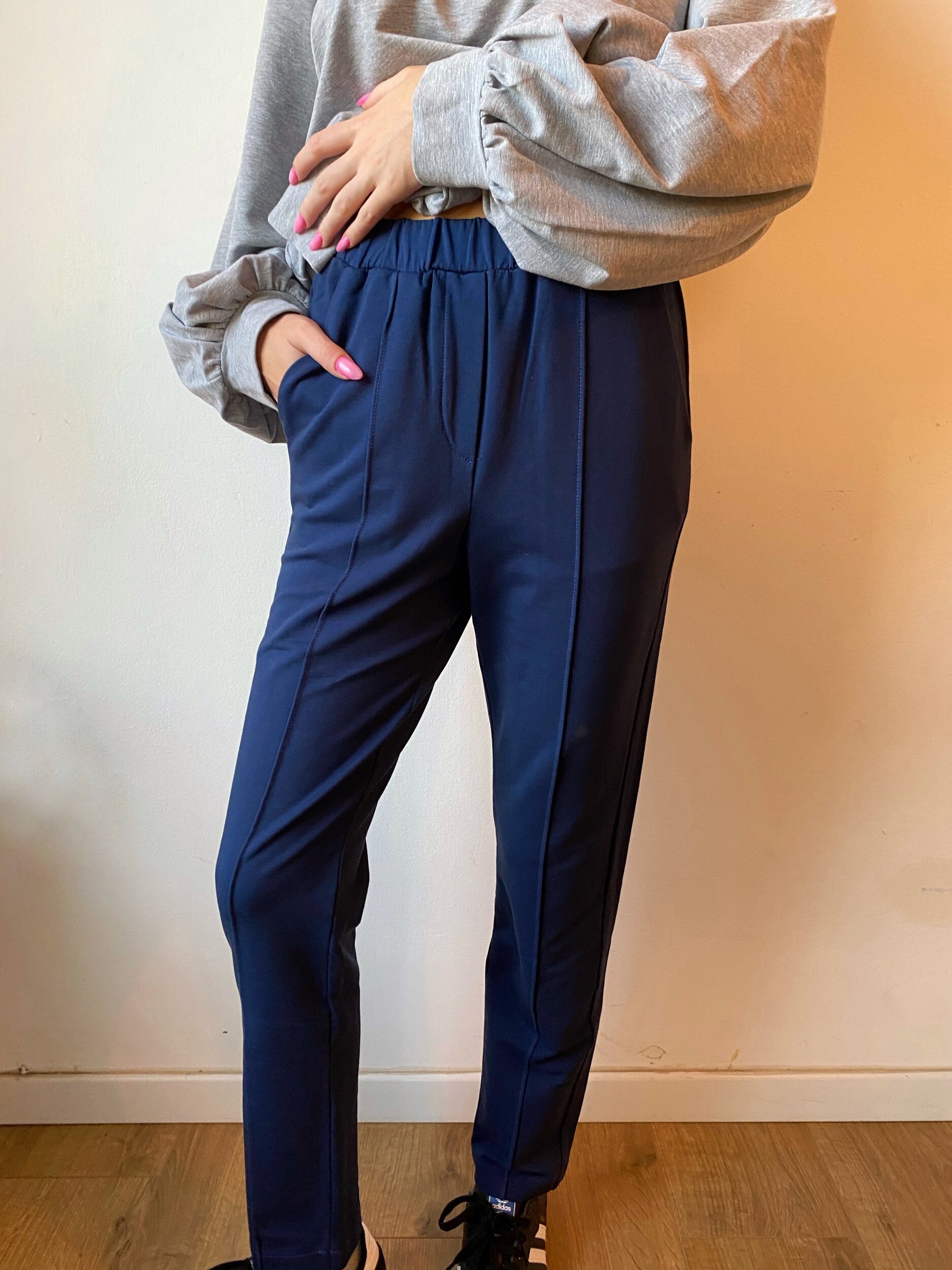 74C309A9-58D5-4558-953A-61C638DEE389