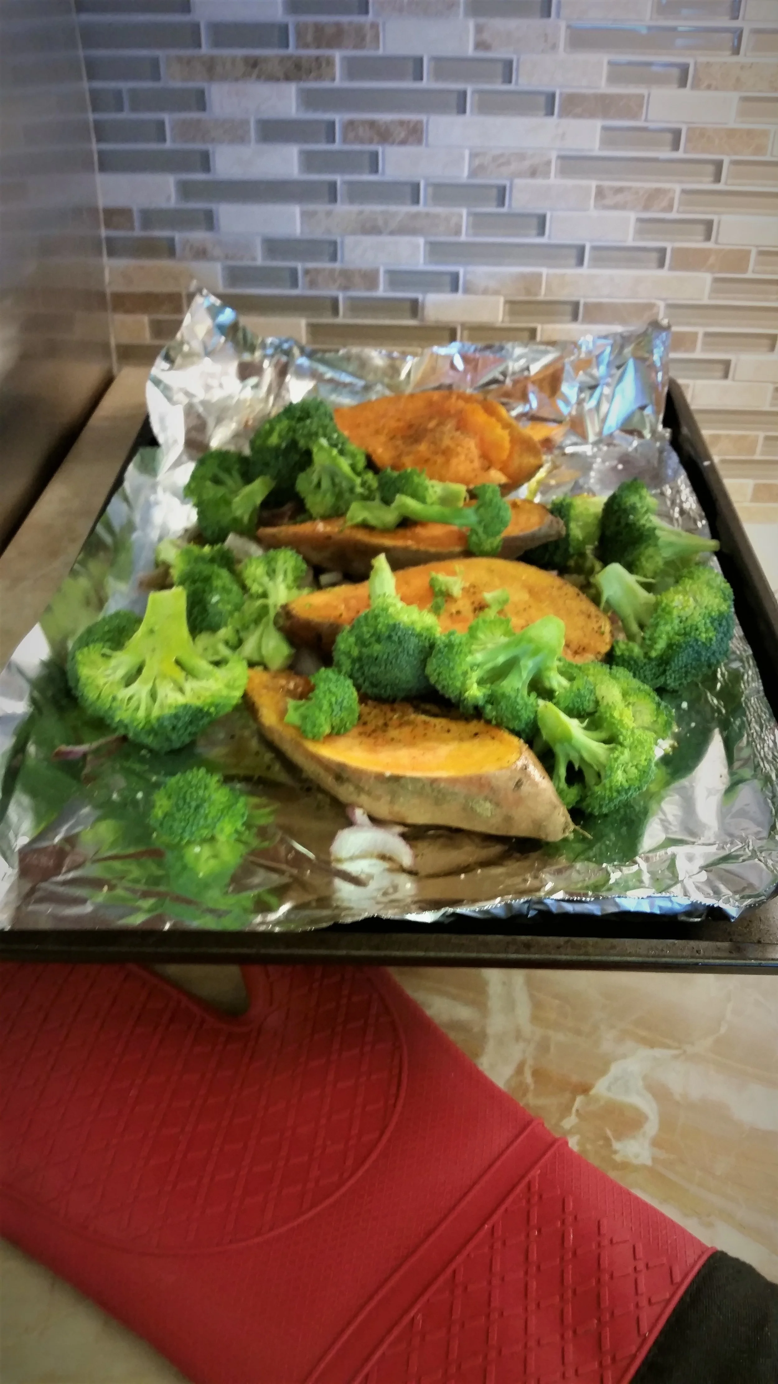 brocollichickpeas.jpg
