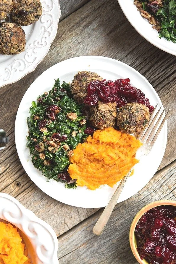 8 Tips for Navigating the Holidays as a Vegan