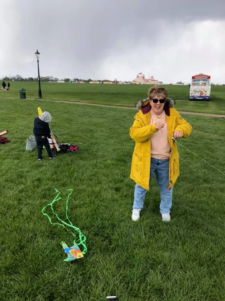 04_April_Poppins_07.jpg