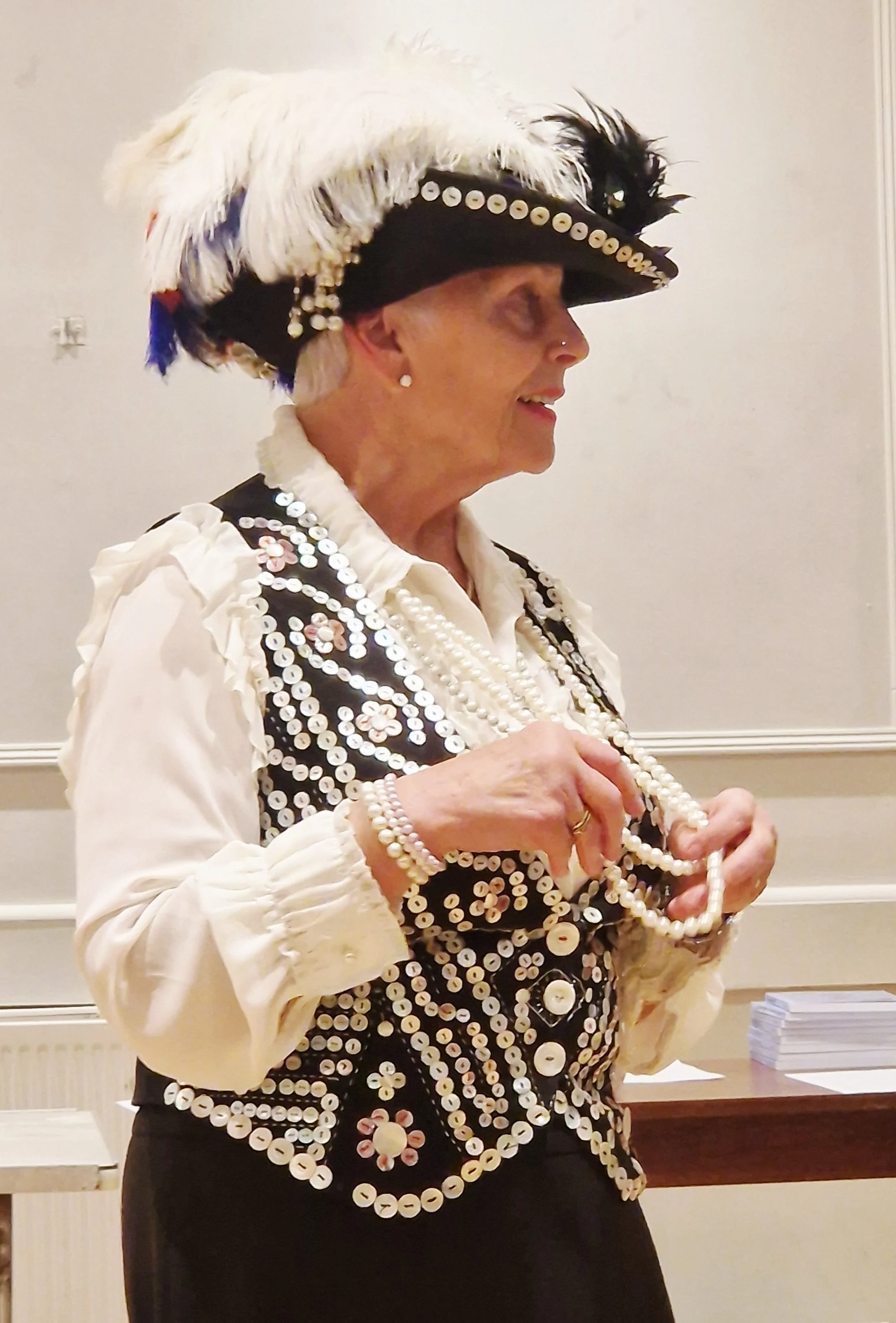 Pearly Queen 2.jpg