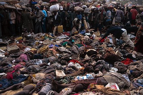 Genocide in Rwanda, triggered by Hutu media