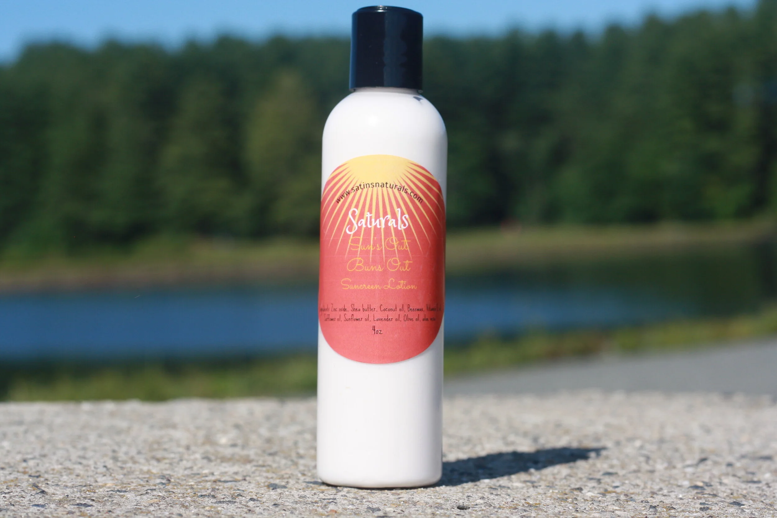 Satural's Suns Out Buns Out Sunscreen lotion
