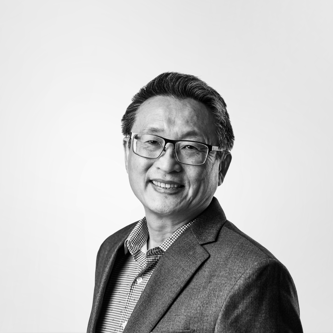 Phil Liu, Regional Controller