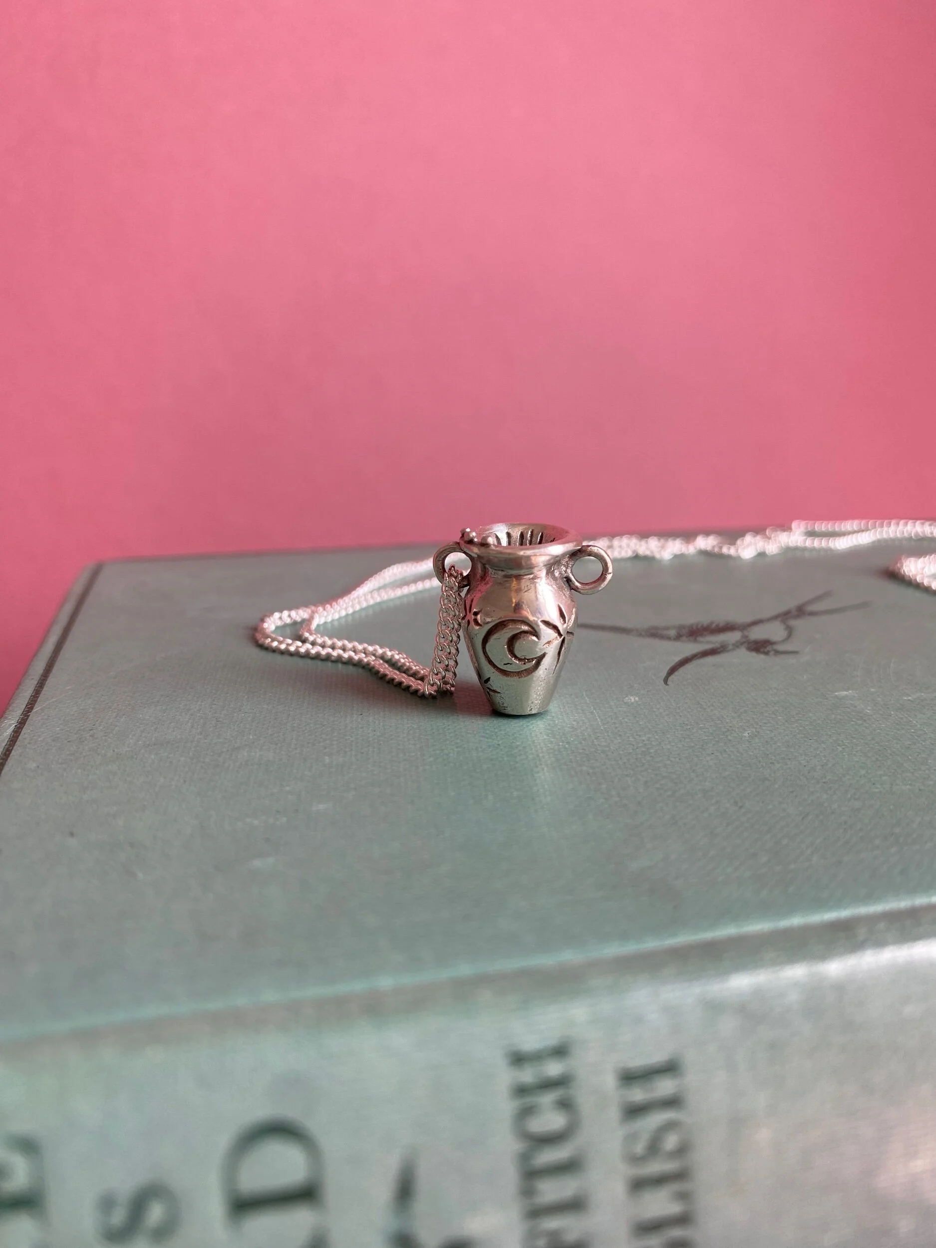 8A864051-FA98-4DA0-A5CF-C26EB76FF48B