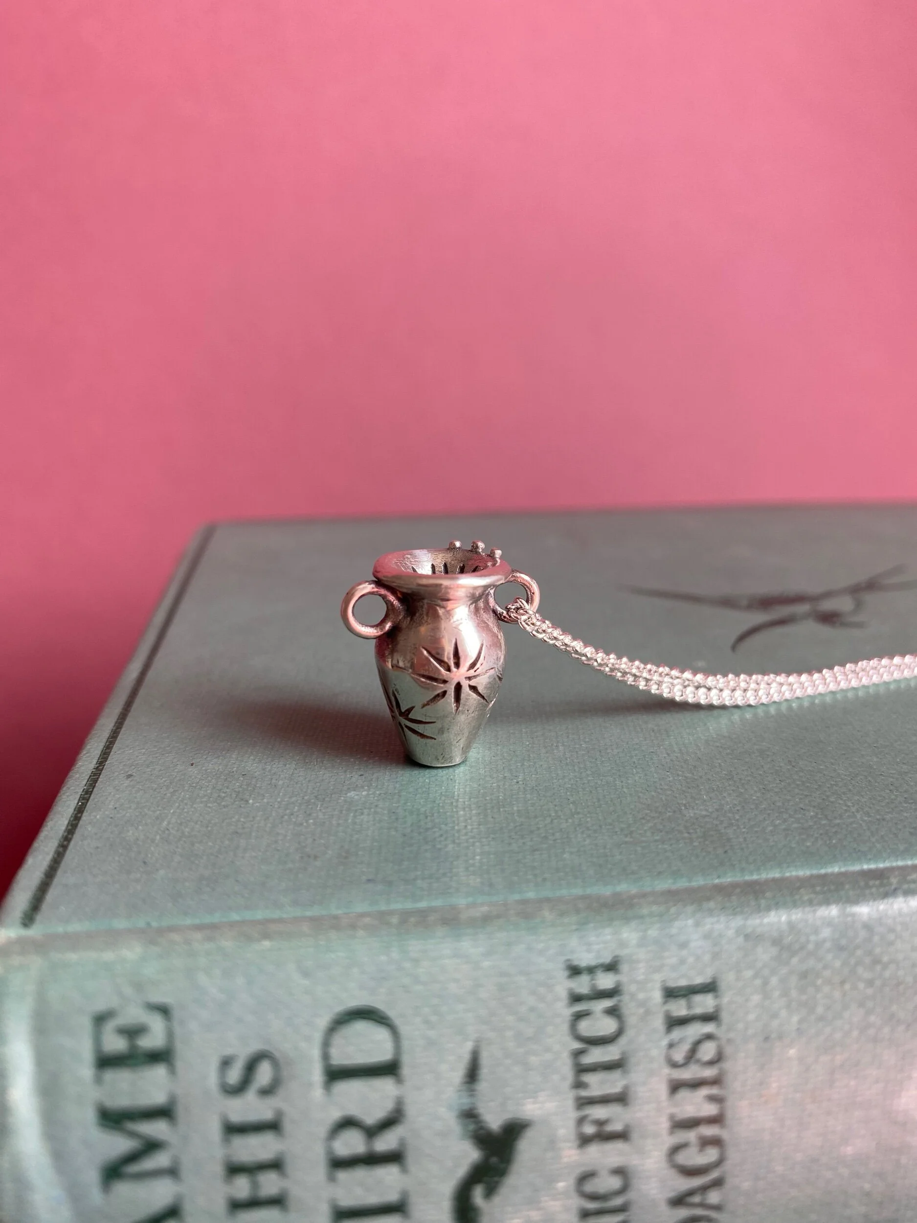 4239D666-8CF8-4DF5-BDF7-94D779D976B9