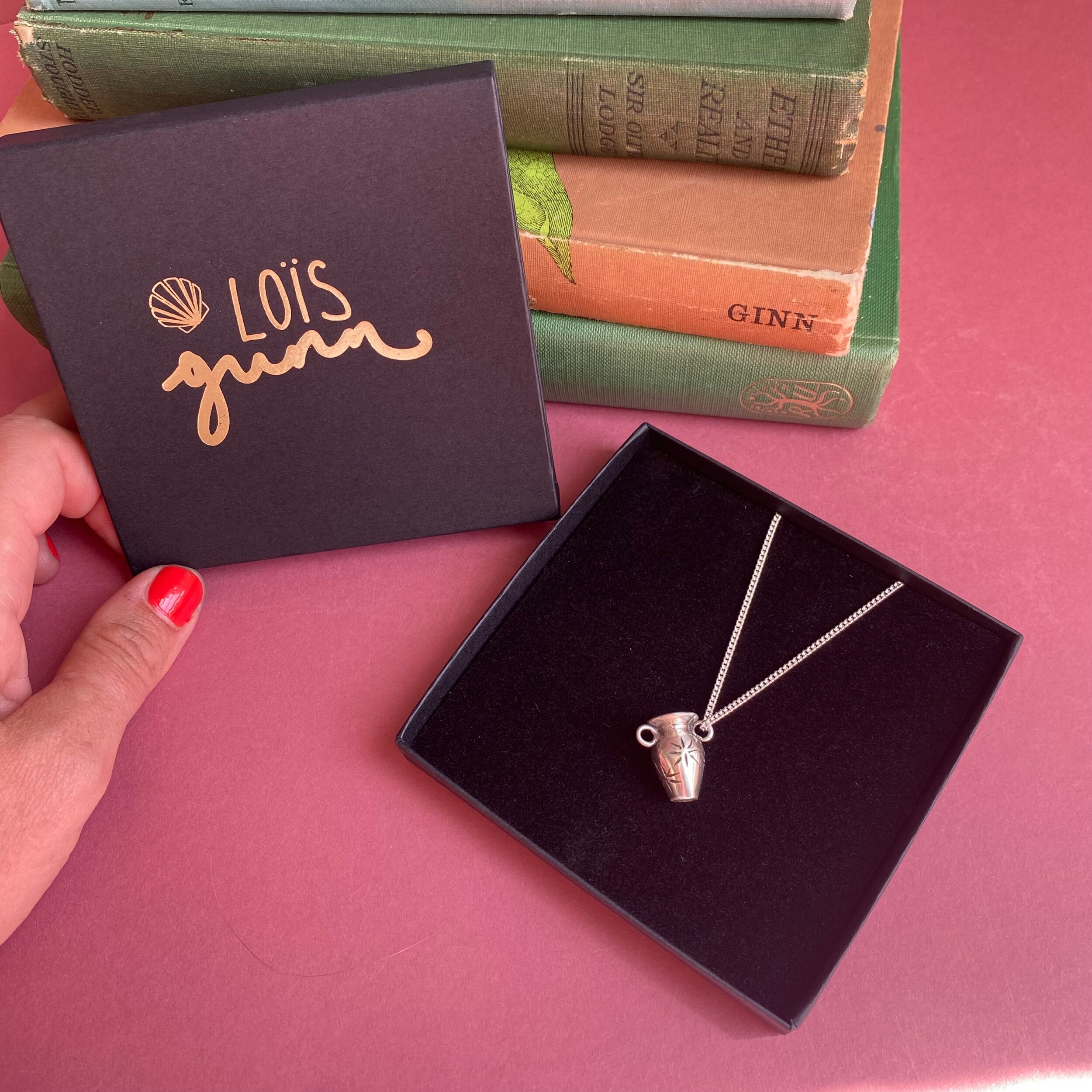 4BD7FF7B-3F74-4922-AD0A-CC17A0BF1EF1