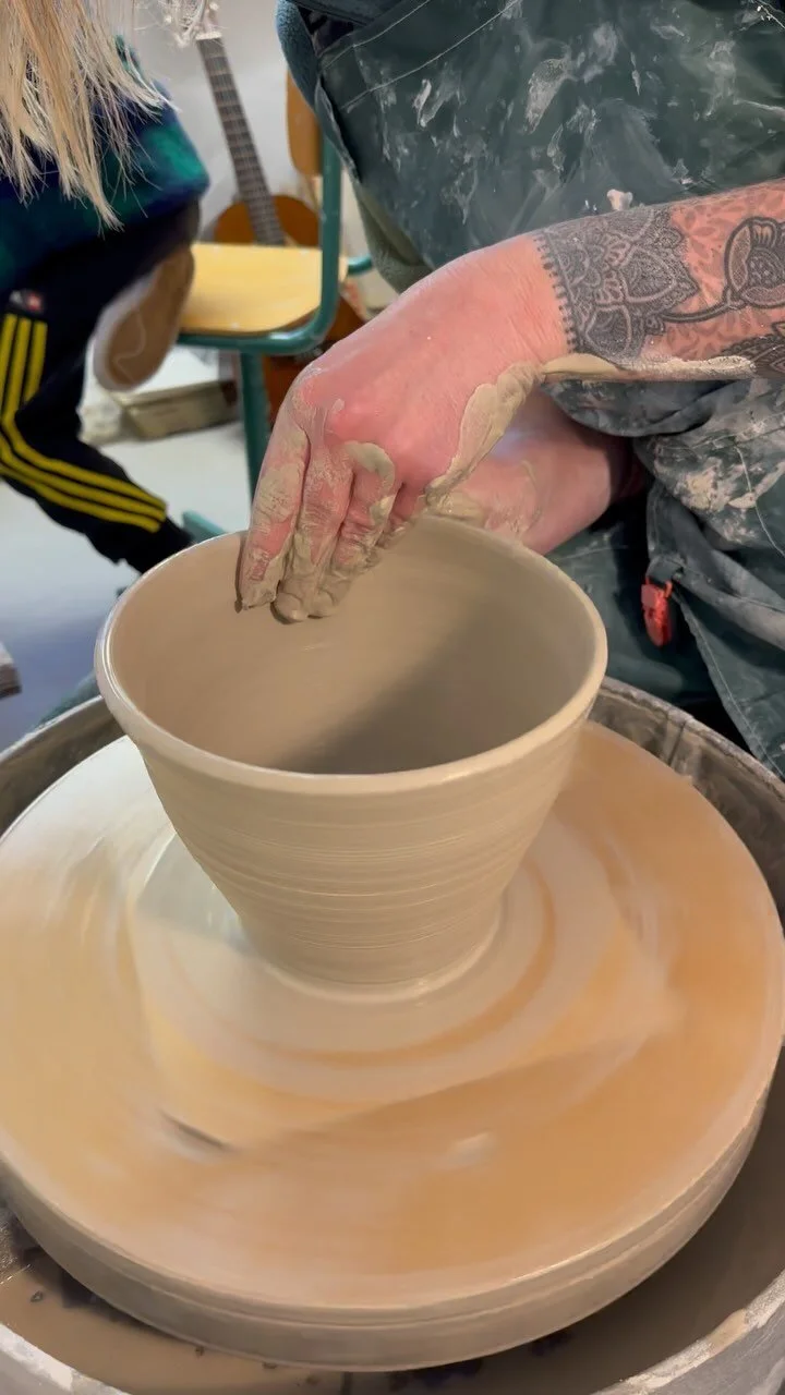 Art in clay Farnham — LOÏS GUNN