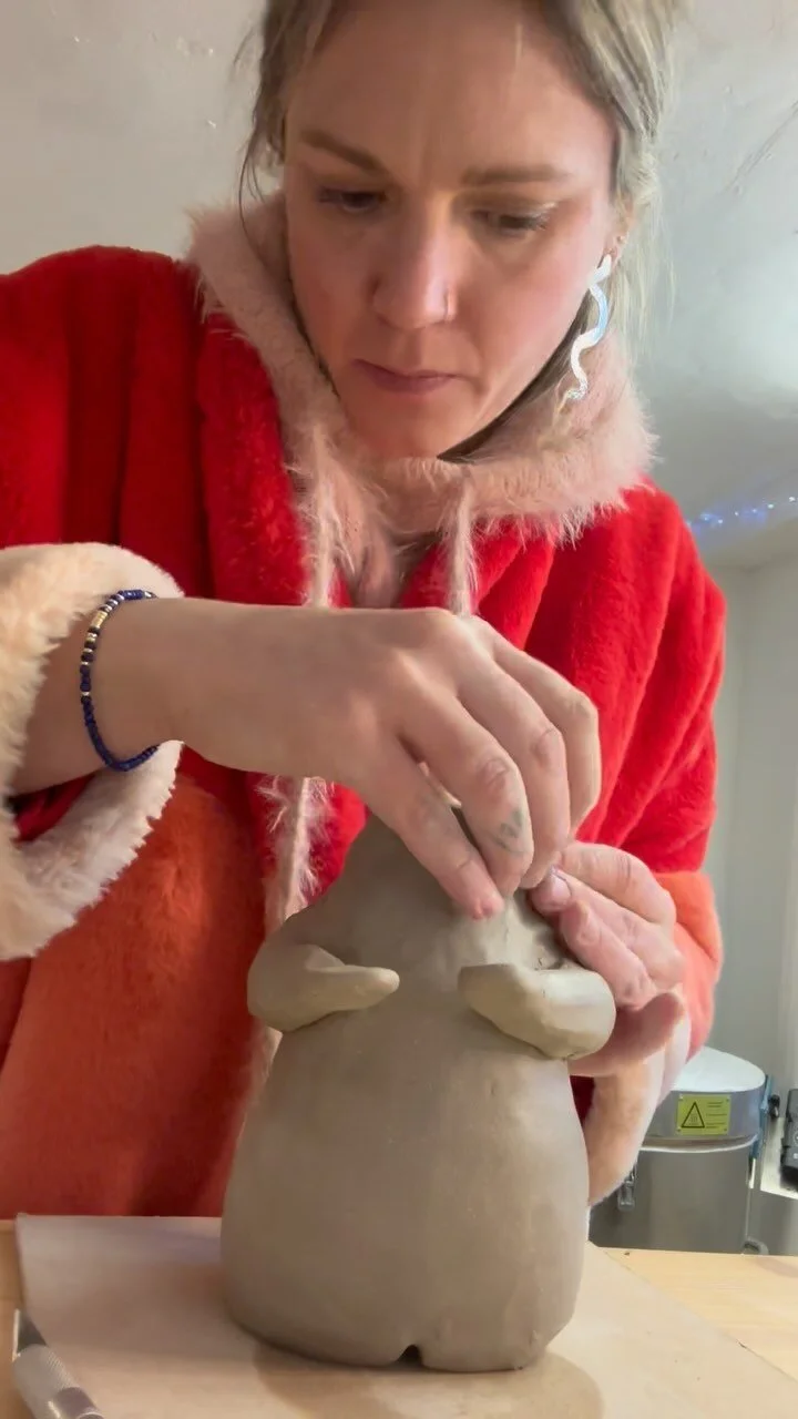 Art in clay Farnham — LOÏS GUNN